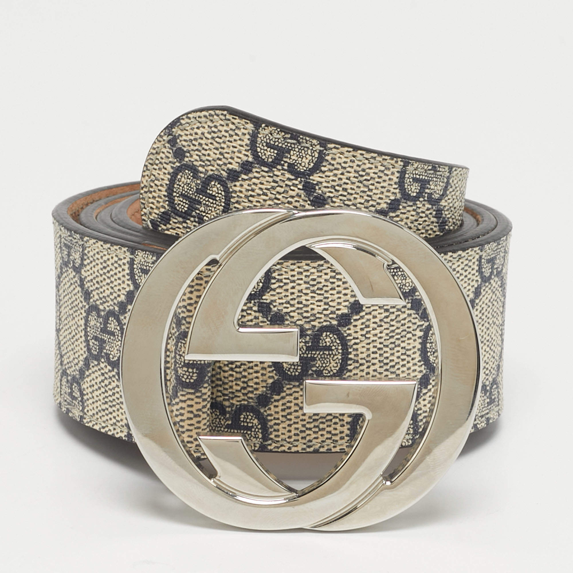 Pre Owned Gucci Navy Blue GG Supreme Canvas Interlocking G Buckle Belt 90CM