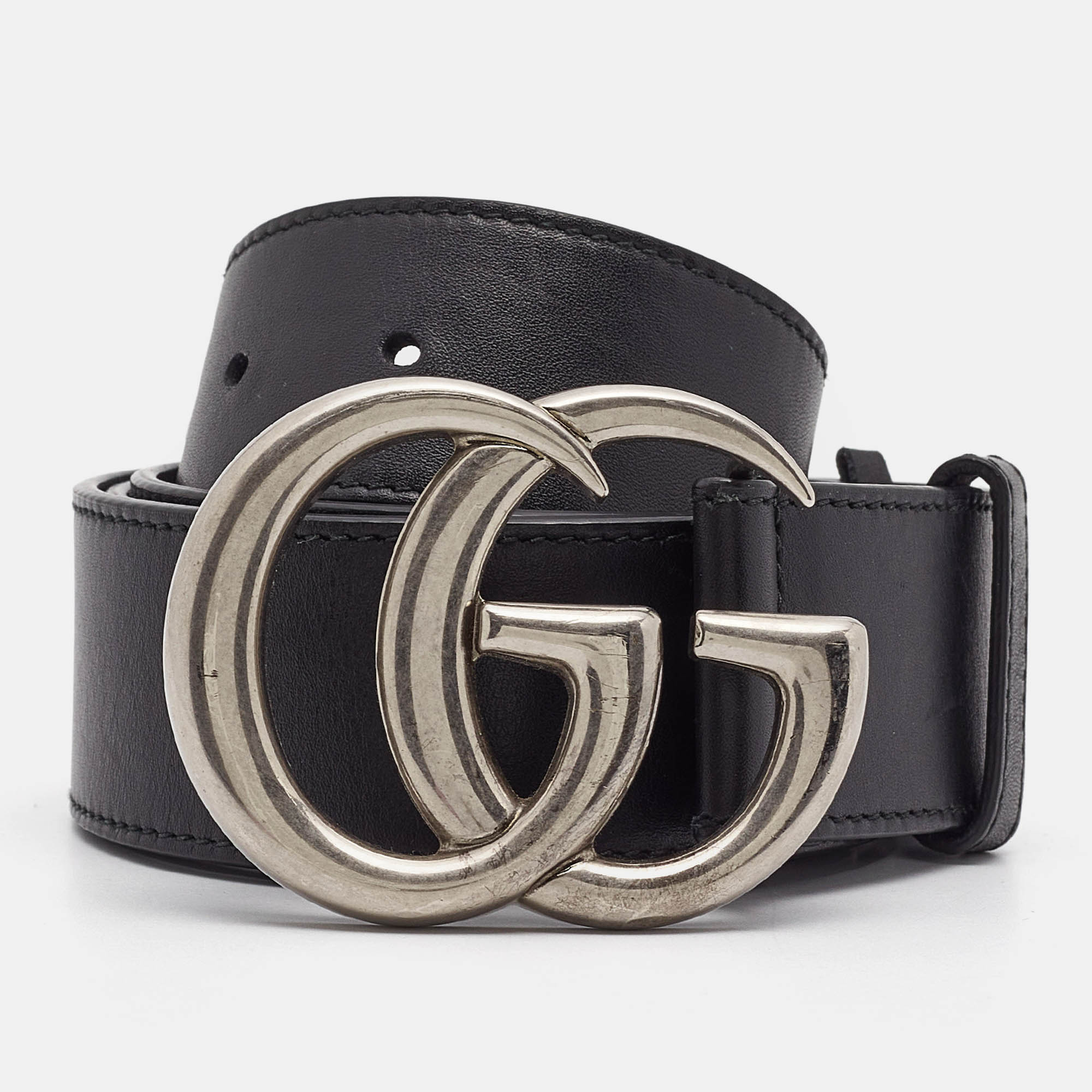 Pre Owned Gucci Black Leather GG Marmont Belt 105CM