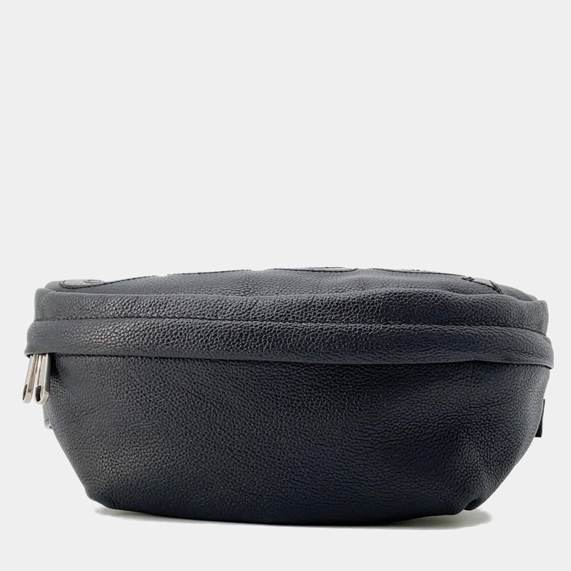 Pre Owned حقيبة حزام غوتشي شعار مرصع جلد أسود