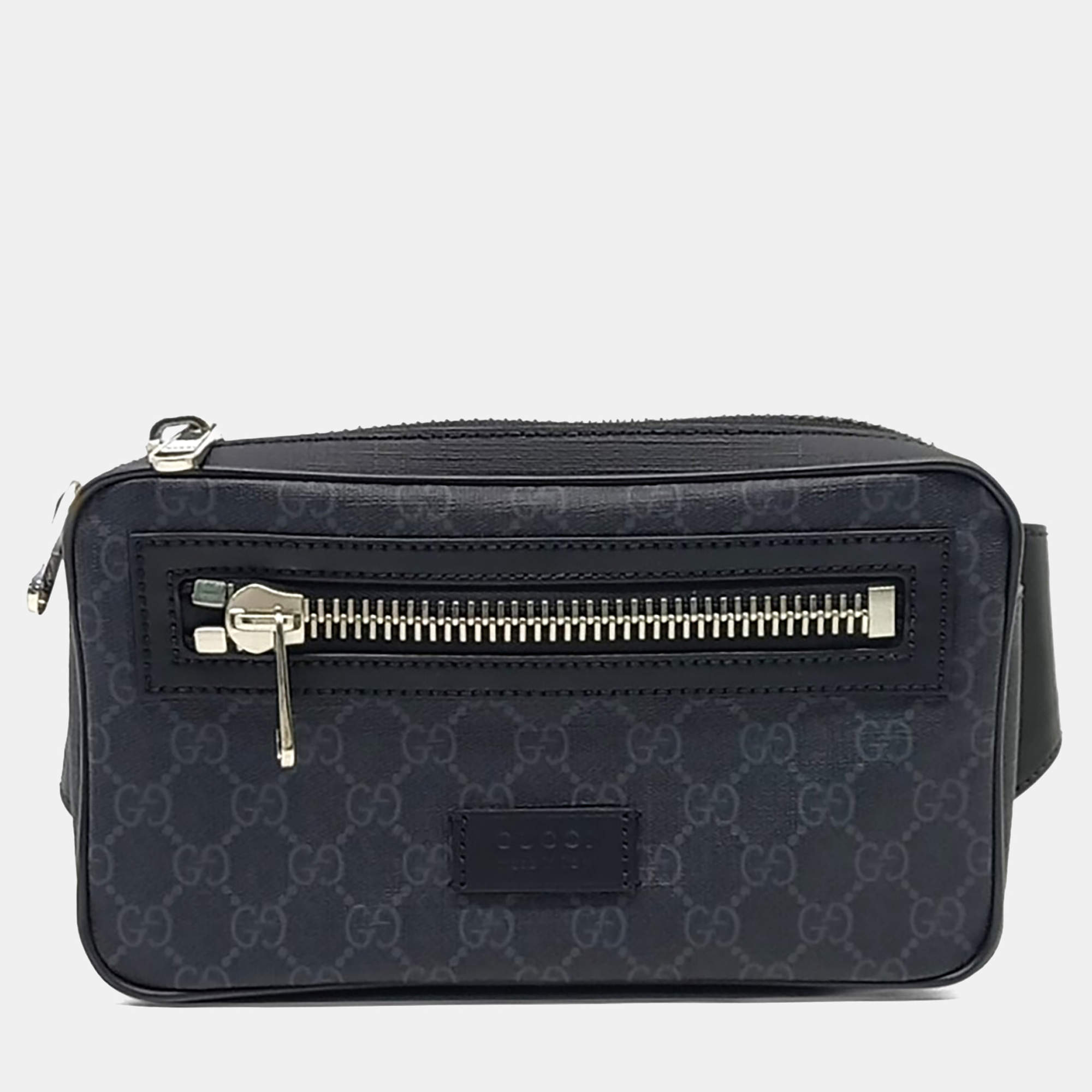 مملوكة مسبقًا حقيبة خصر غوتشي بولي فينيل كلورايد سوبرمية رمادية بحزام