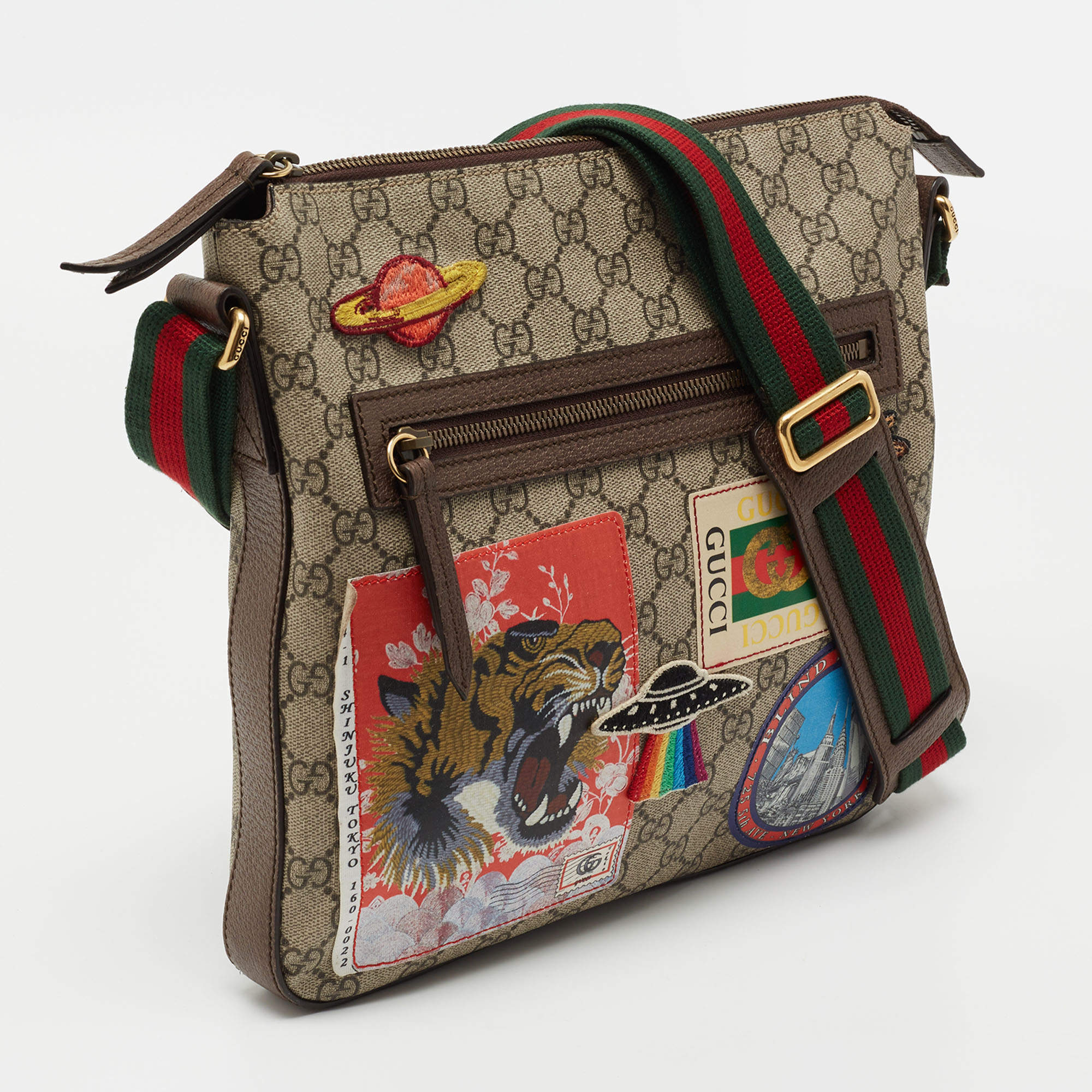 Gucci Courrier Gg Supreme Messenger Bag in Brown for Men