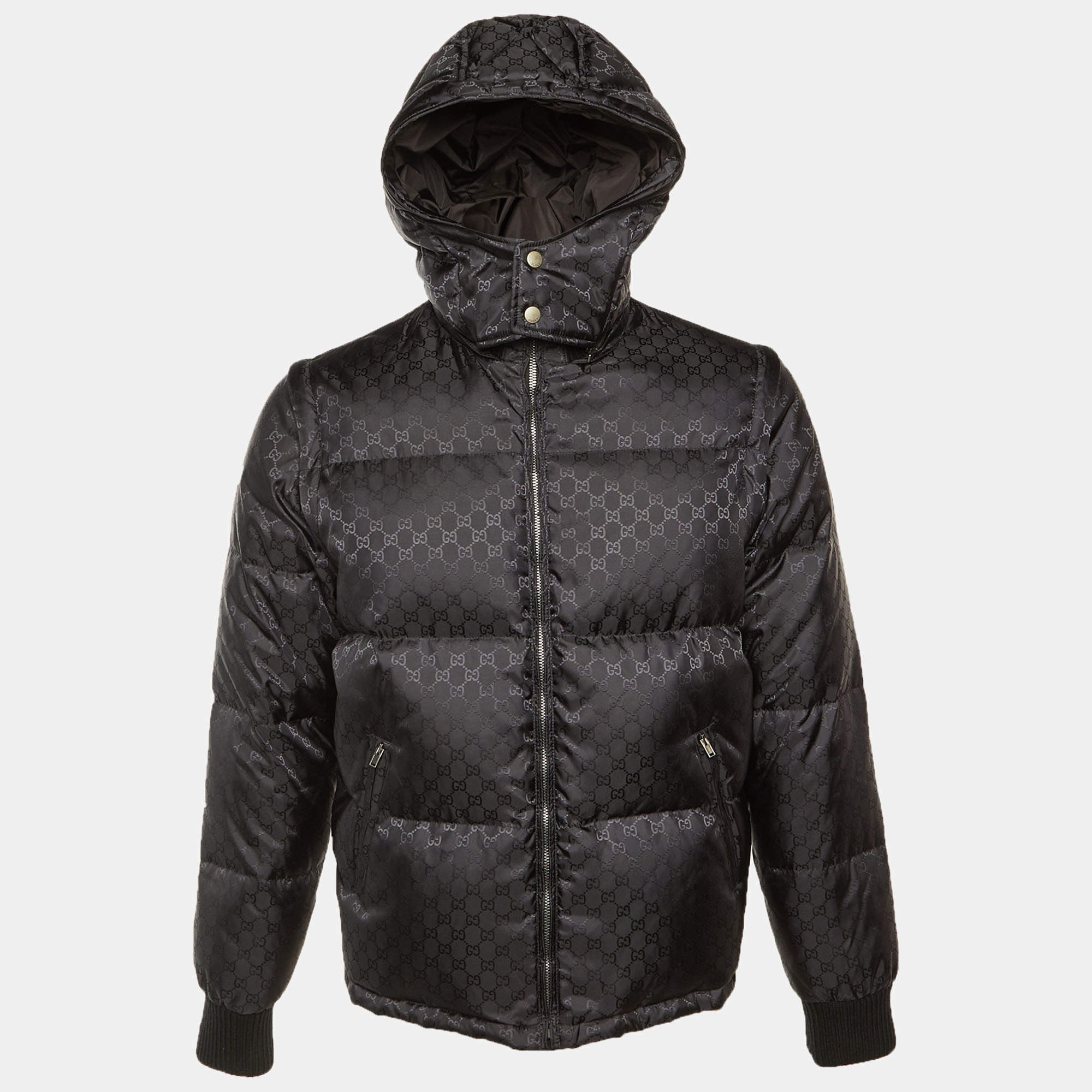 مملوكة مسبقًا جاكيت غوتشي بفر صناعي بشعار مونوغرام أسود مقاس كبير (لارج)