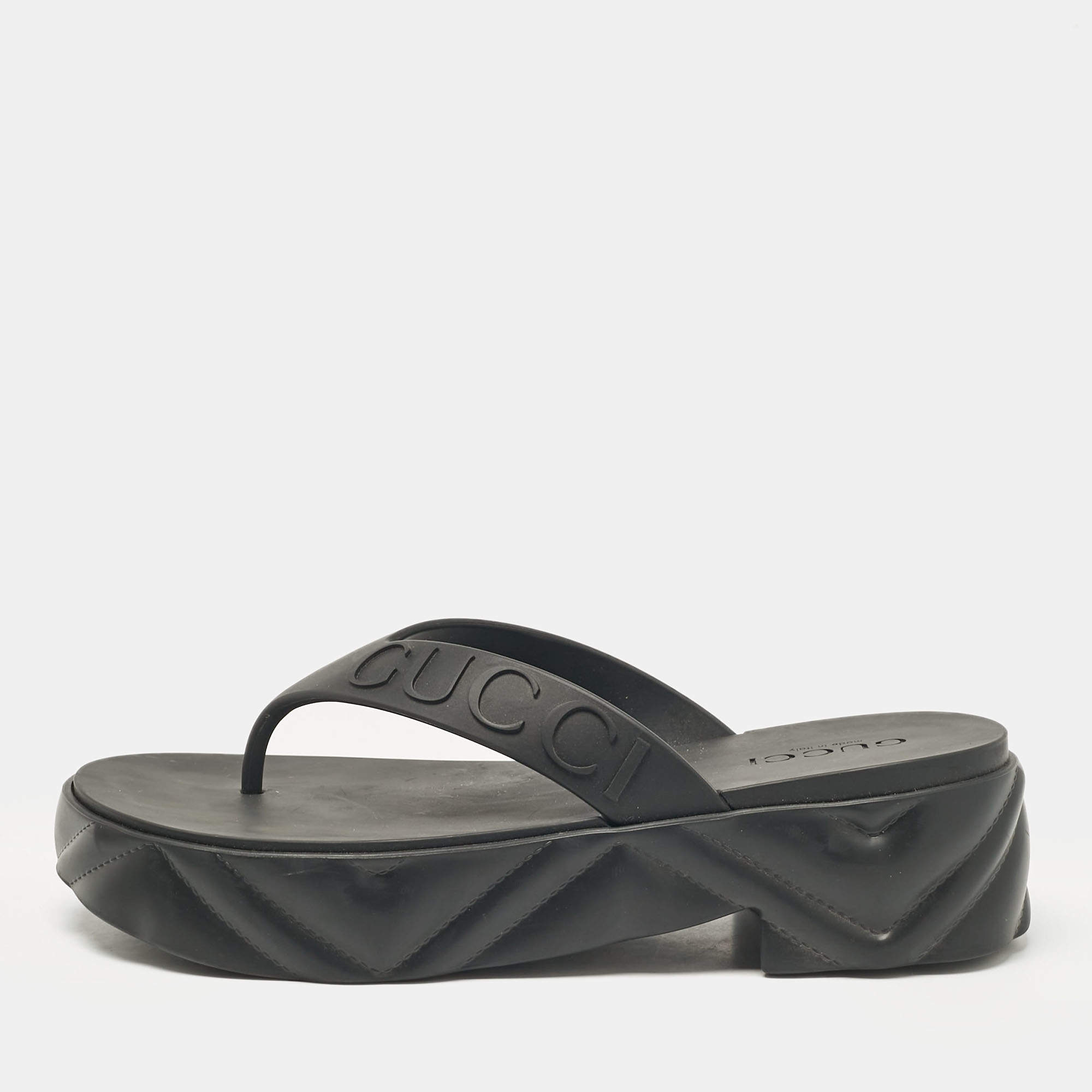 Pre Owned Gucci Black Rubber Thong Sandals Size 38