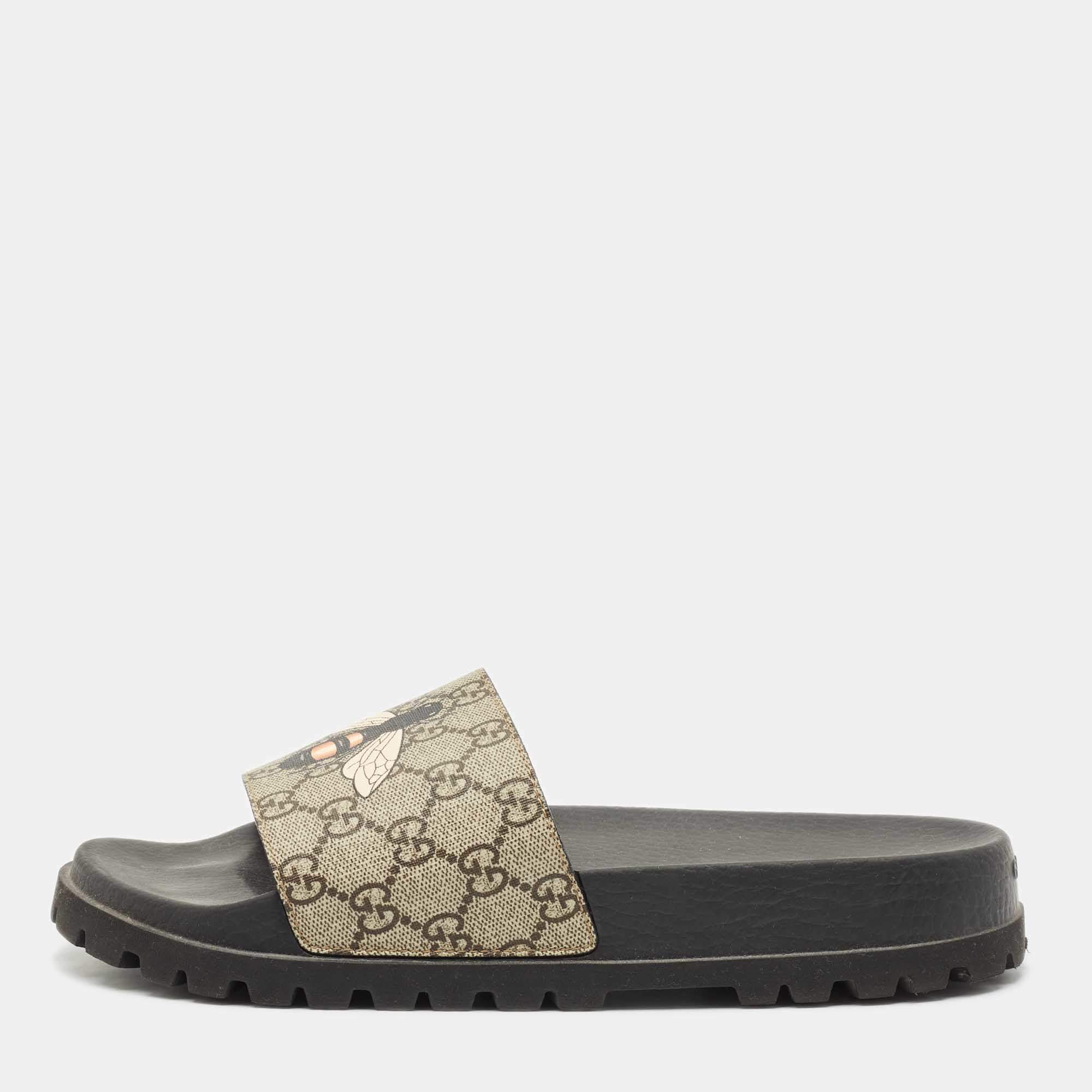 Gucci Beige GG Supreme Bee Pool Slides Size 43