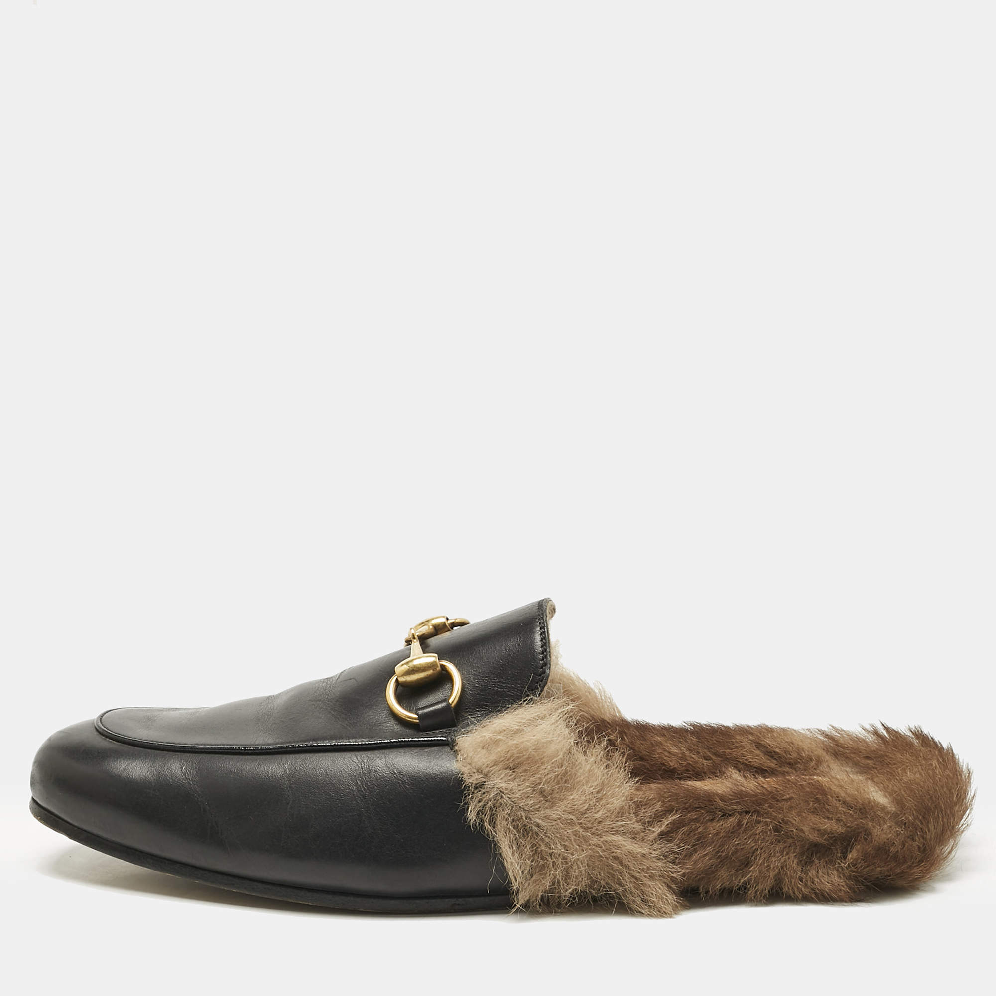 Pre Owned Gucci Black Leather and Fur Princetown Flat Mules Size 39