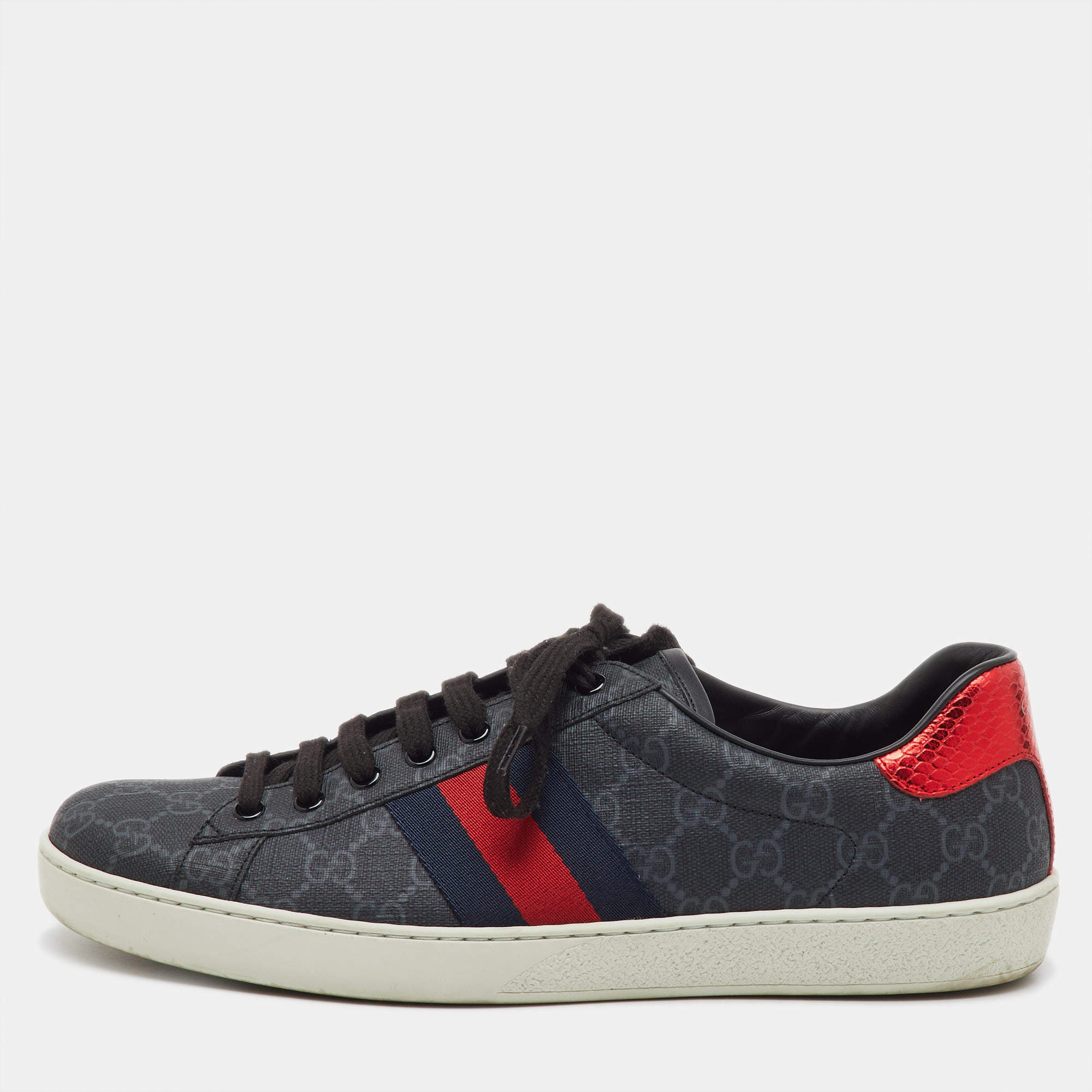 Pre Owned Gucci Black GG Supreme Canvas Web Ace Tiger Low Top Sneakers Size 44