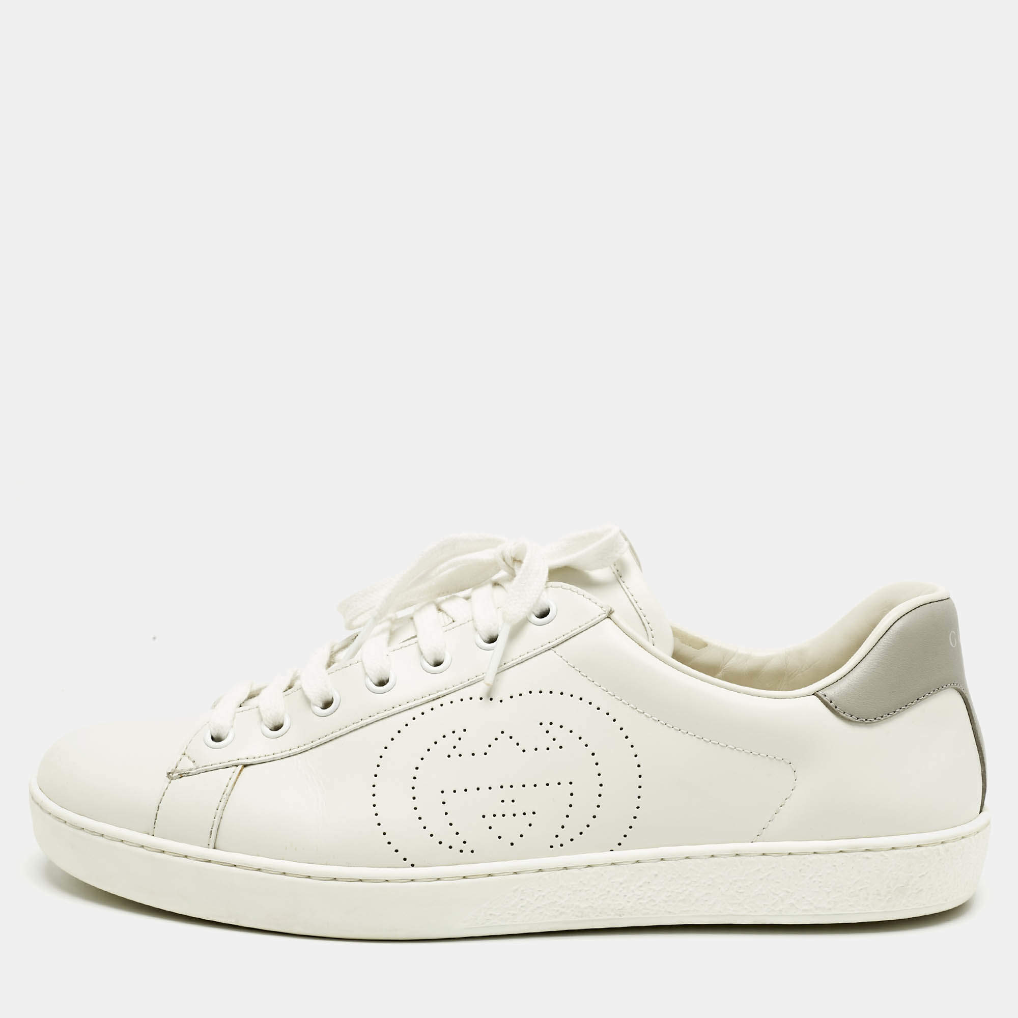 Pre Owned حذاء رياضي غوتشي جلد أبيض/رمادي منقوش جي جي ايس مقاس 44.5