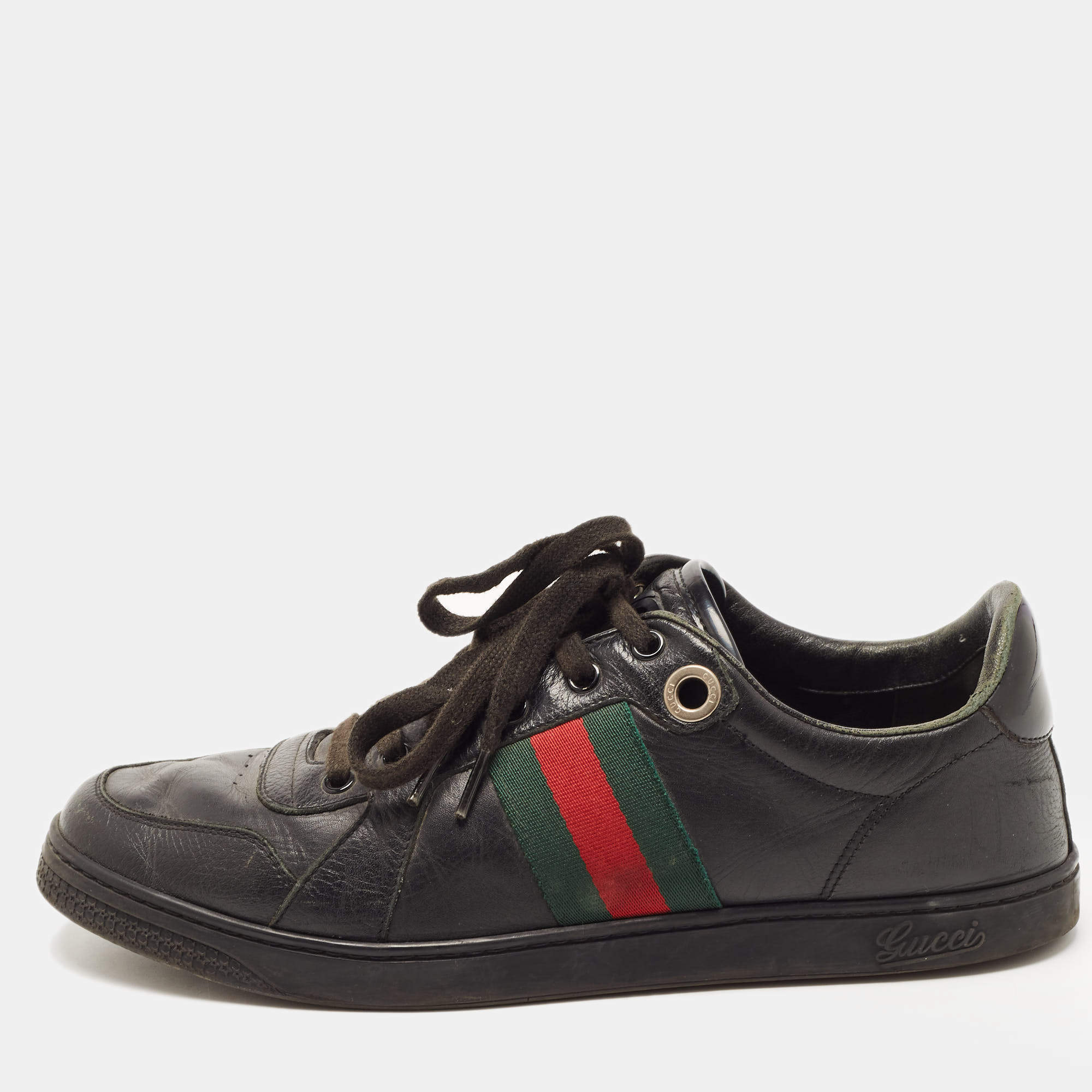 Gucci Black Leather Low Top Sneakers Size 41