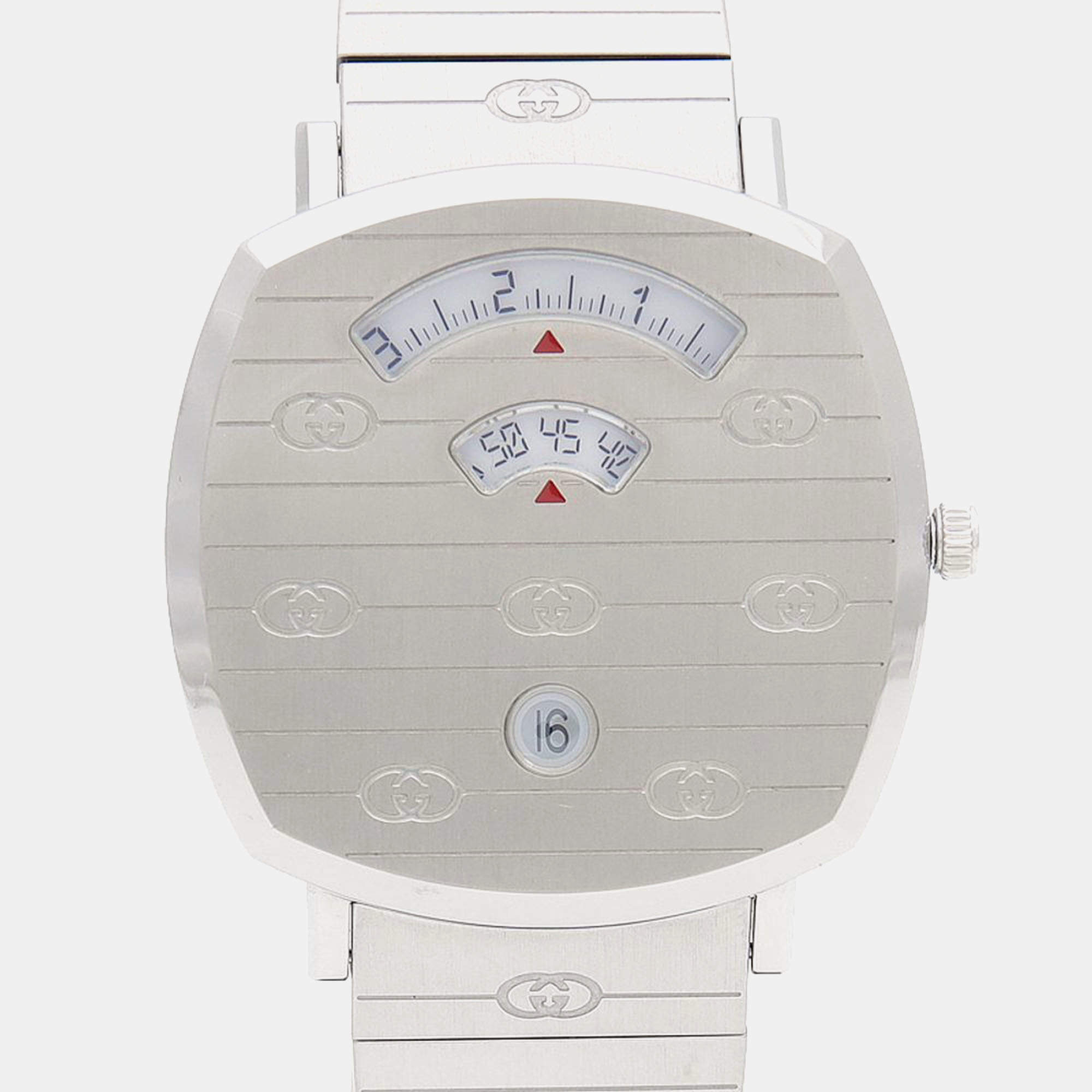 Pre Owned Gucci Grip 157.3 Quartz White Stainless Steel Men's Wristwatch 38 mm