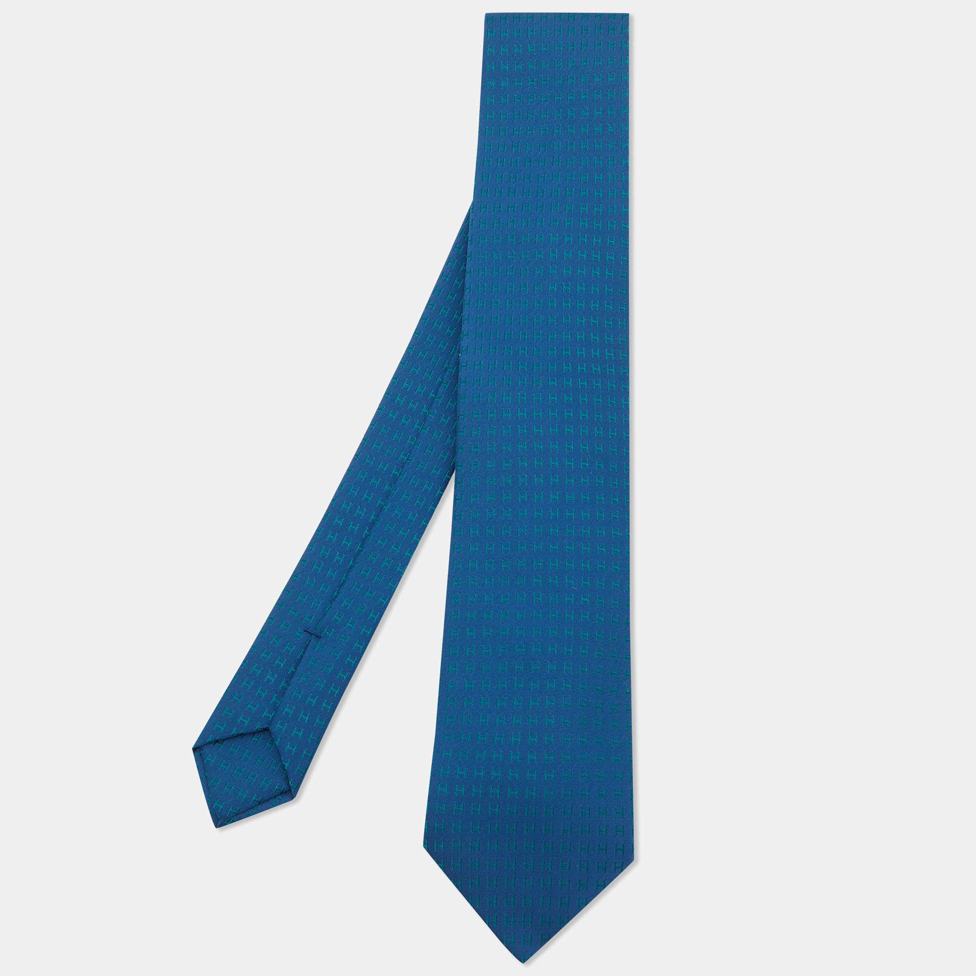 Hermès Bicolore Faconnee H Jacquard Silk Tie