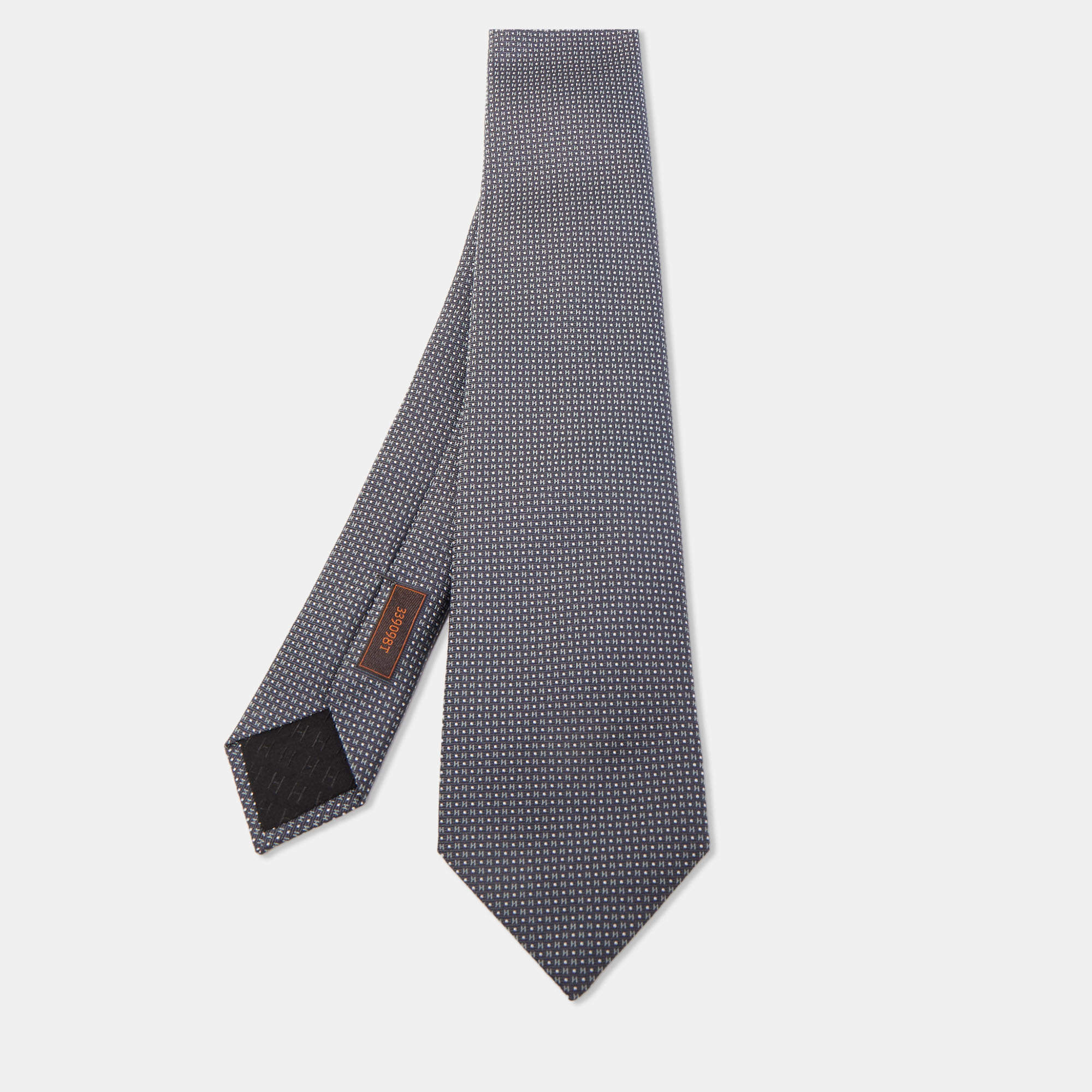 Pre Owned Hermès Charcoal Grey Mega Chariot Silk Jacquard Slim Tie