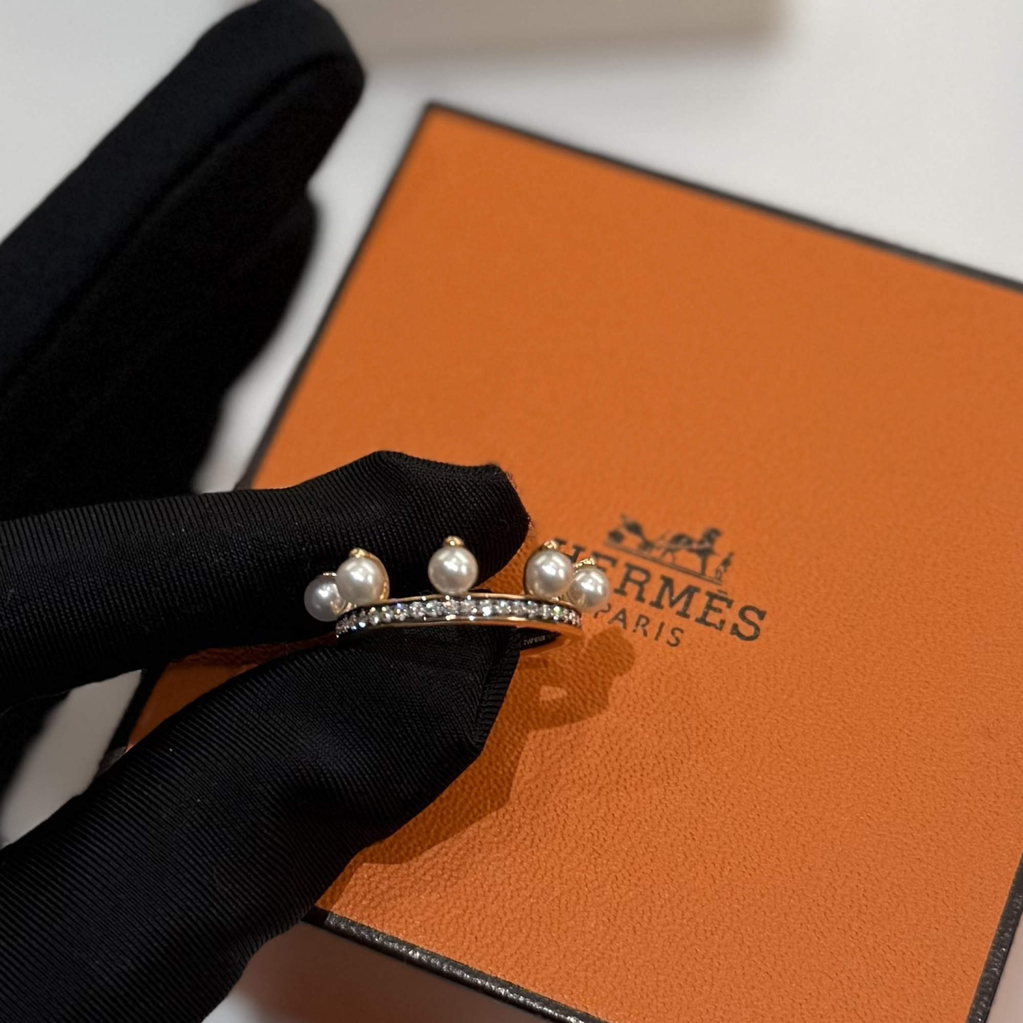 Pre Owned Hermes Chandra Pearl and Diamond Ring EU 51
