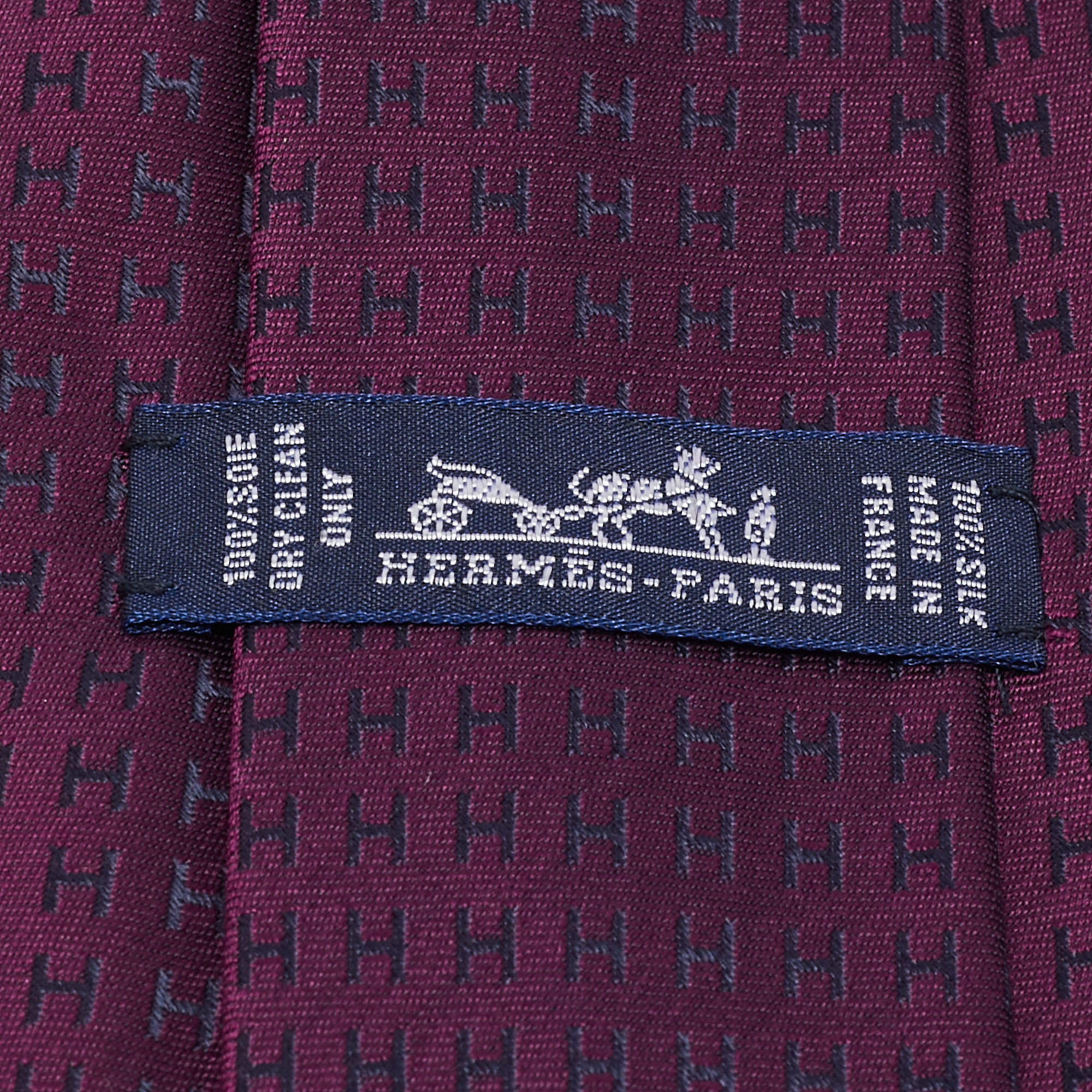 Pre Owned Hermès Purple H patterned Jacquard Silk Tie 