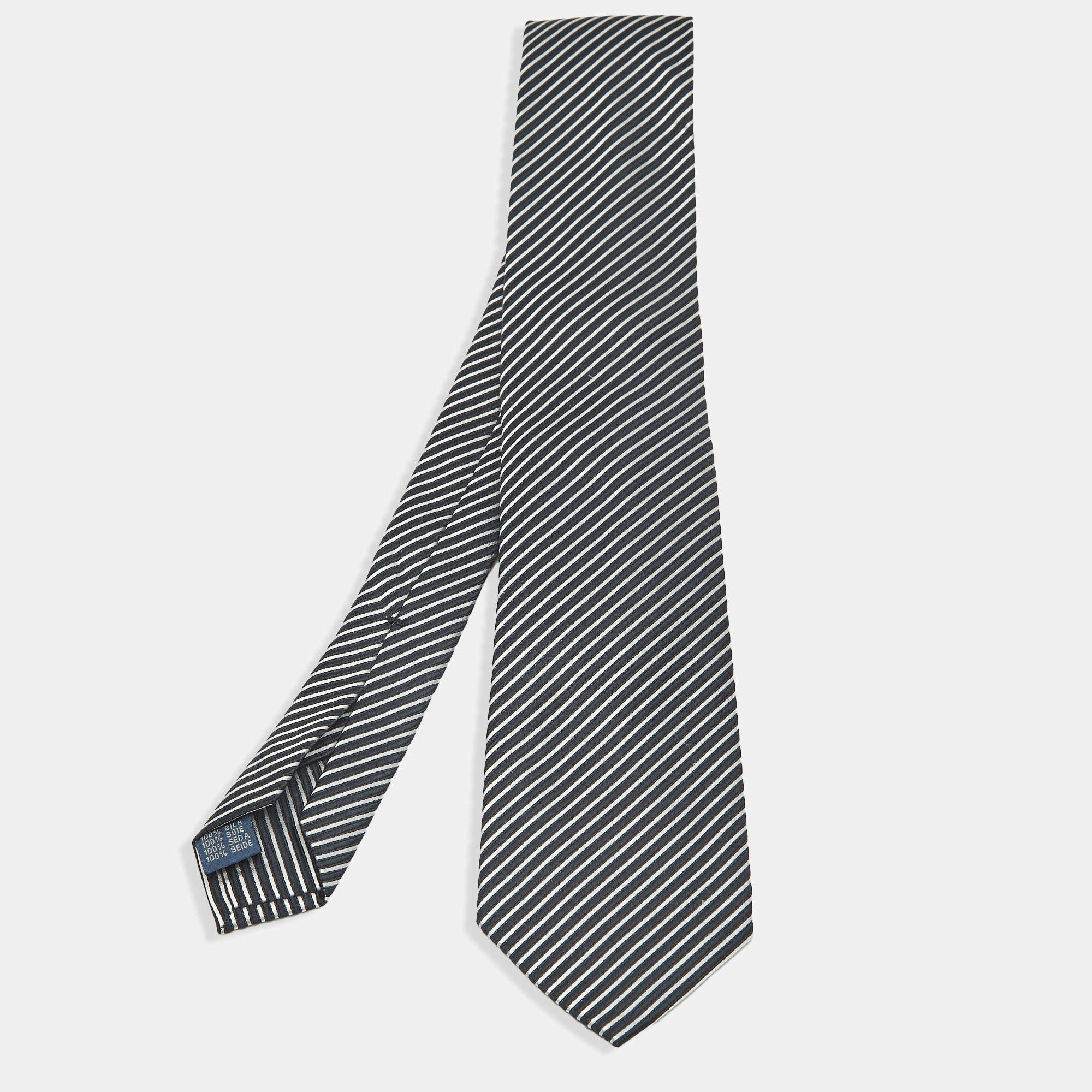 Pre Owned Hermès Monochrome Striped Classic Tie