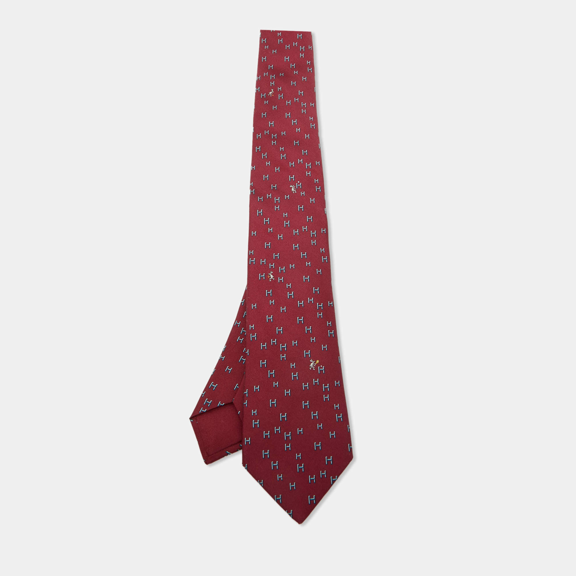 مملوكة مسبقًا Hermès Burgundy H Lapin Silk Tie 