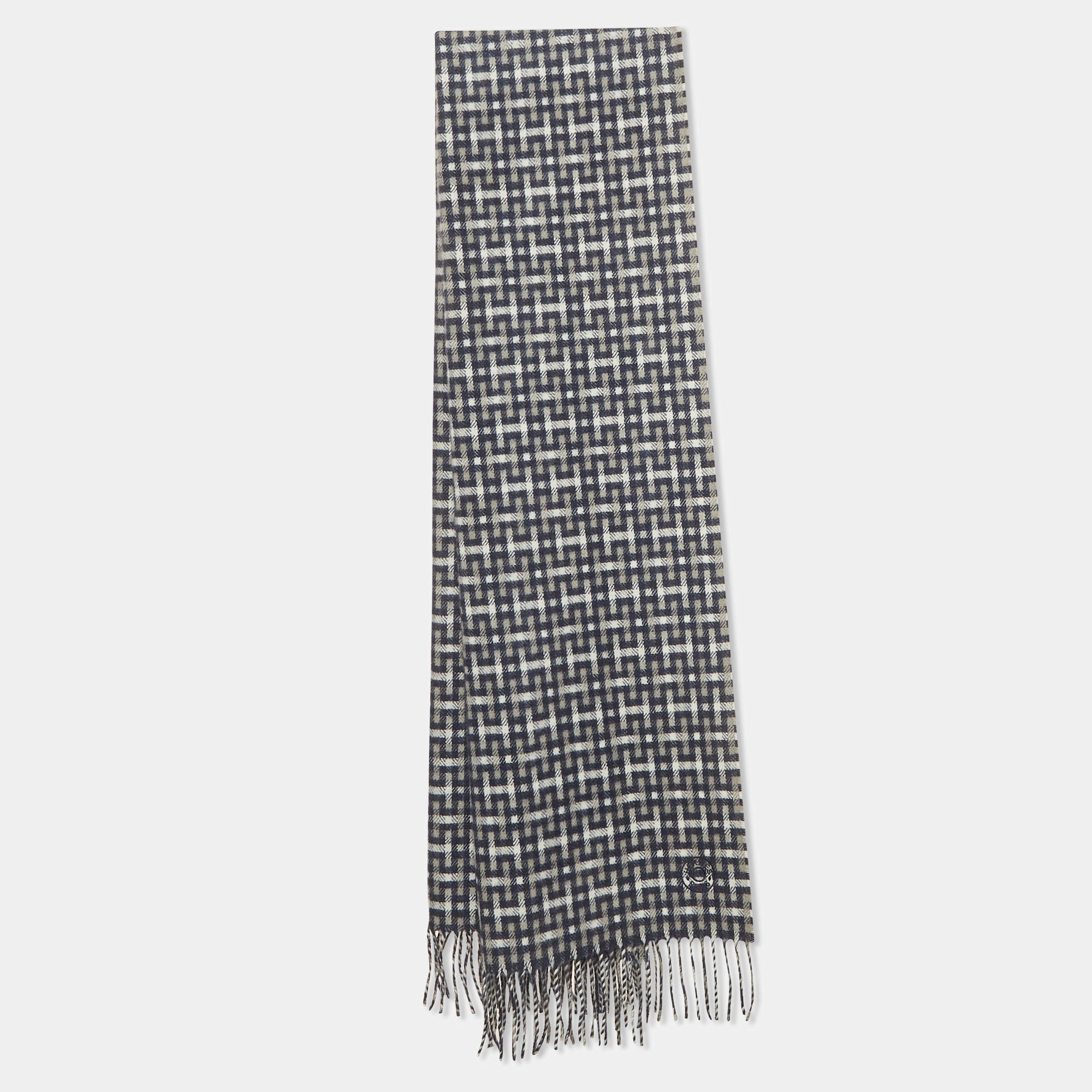 Pre Owned Hermès Blue Cashmere H Ecossais Scarf 