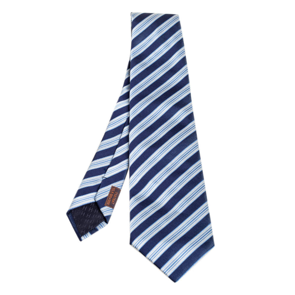 مملوكة مسبقًا Hermes Navy Blue Striped Silk Tie