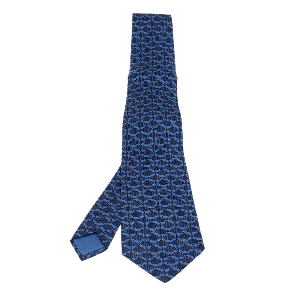 مملوكة مسبقًا Hermes Navy Blue Fish Printed Silk Tie