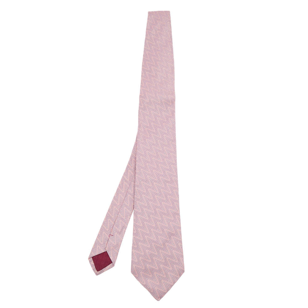Hermes Pink Chevron Patterned Silk Jacquard Tie