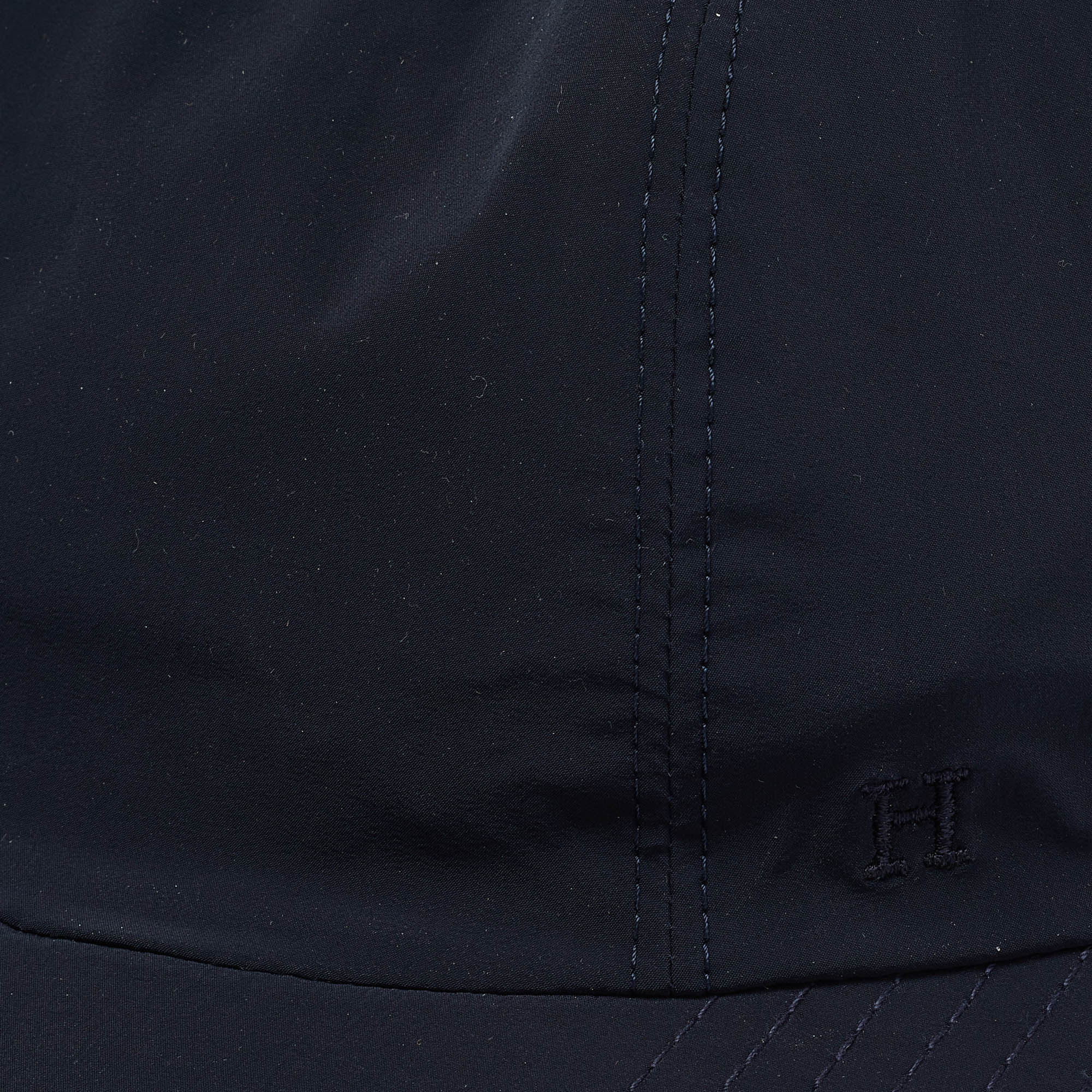 Hermes Navy Blue Printed Nylon Reversible Roger Cap M Hermes Hermes Navy Blue Printed Nylon Reversible Roger Cap M Hermes