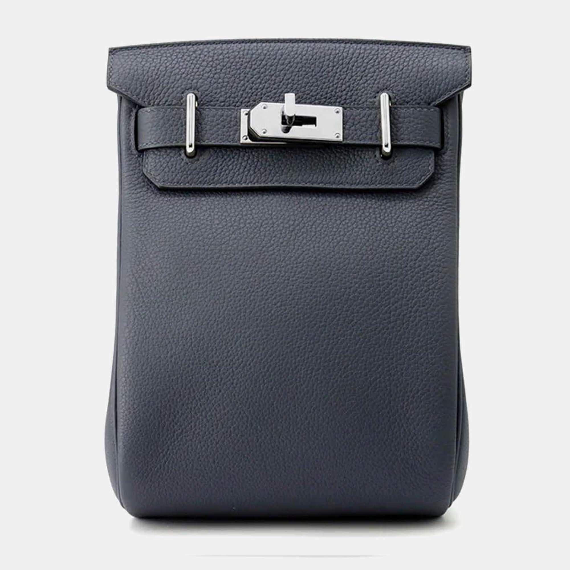 Hermès Akkad Grimist Togo Leather PM Hand Bag