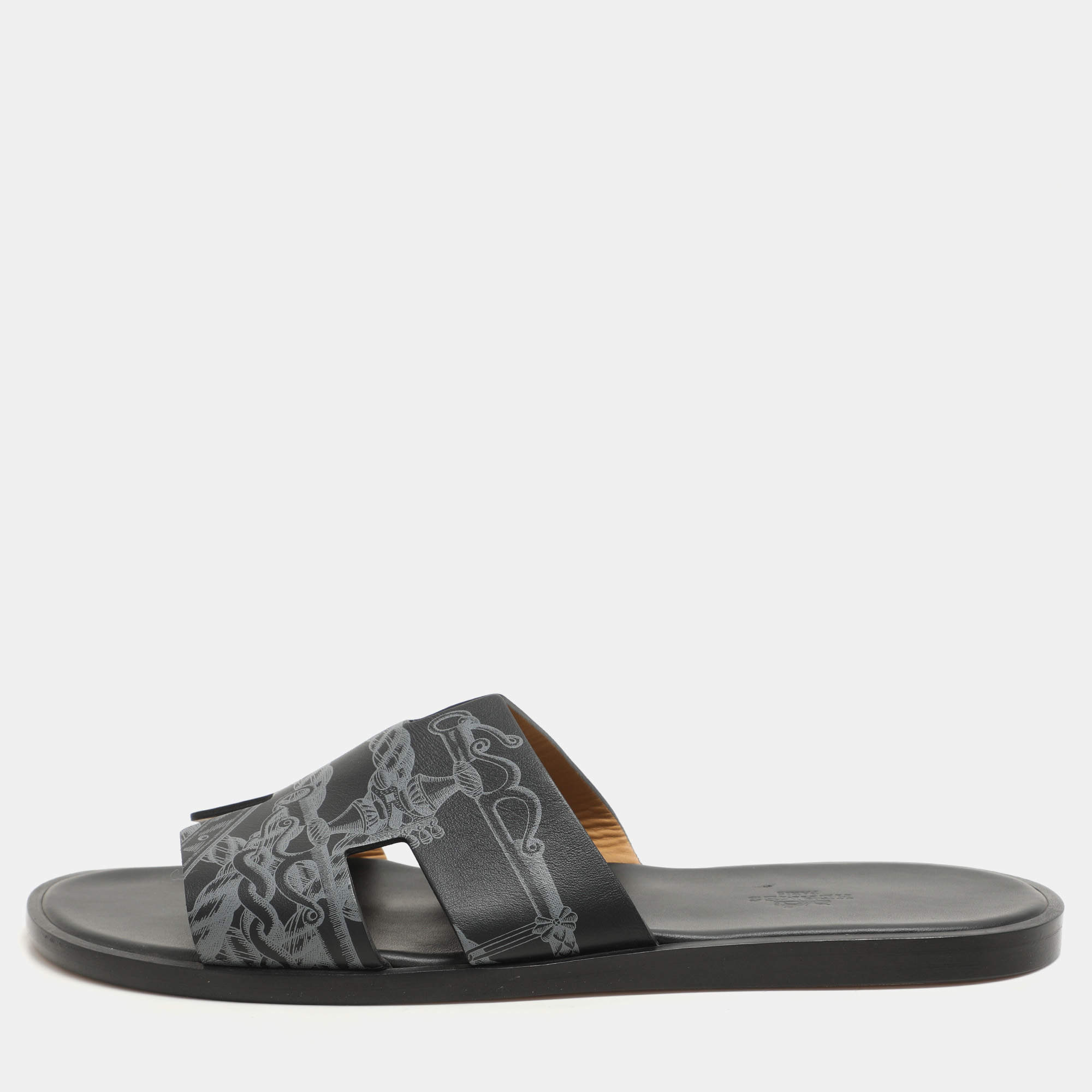 Hermes Black Ferronnerie Print Leather Izmir Flat Sandals Size 44