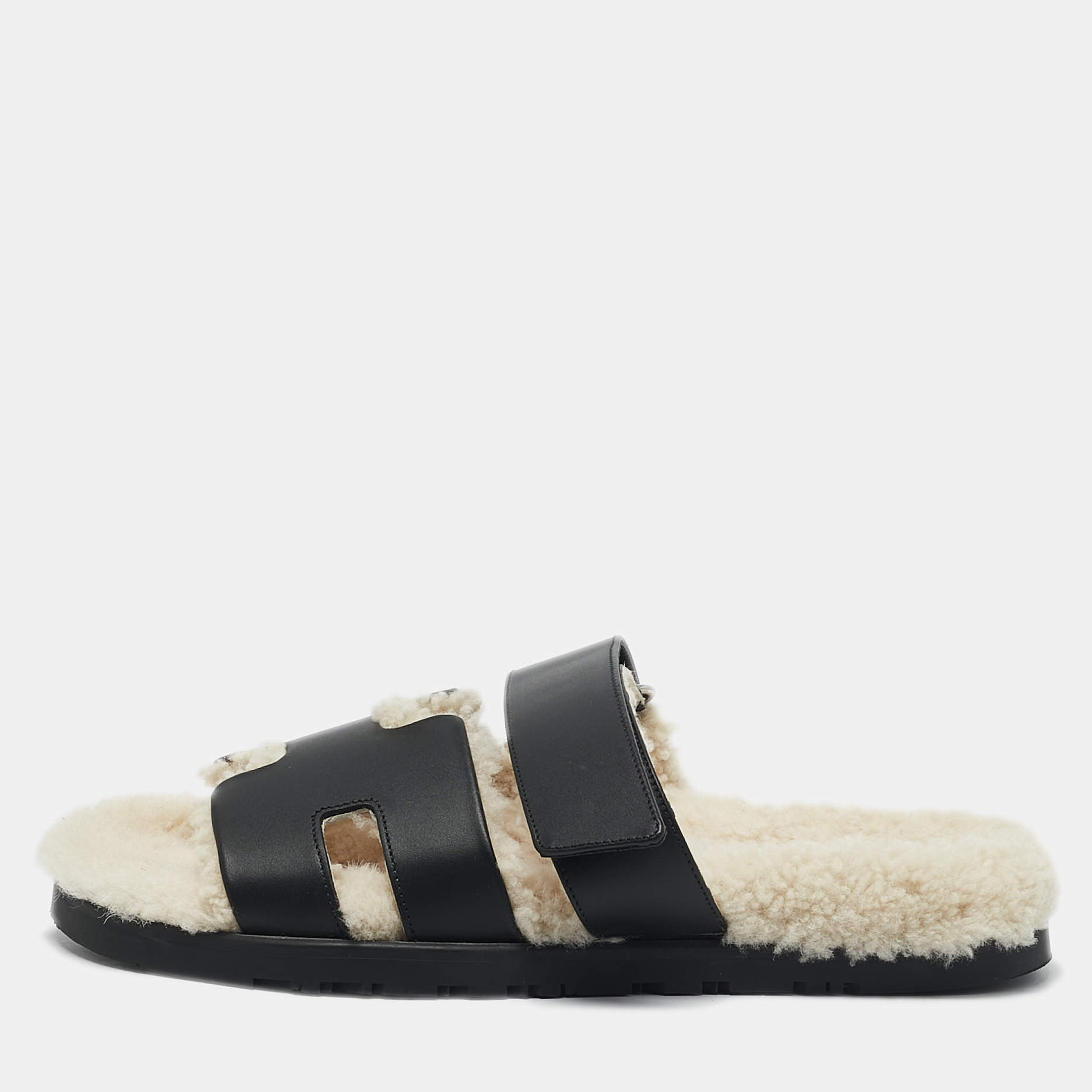 Hermes Black Leather Chypre Sandals Size 40.5