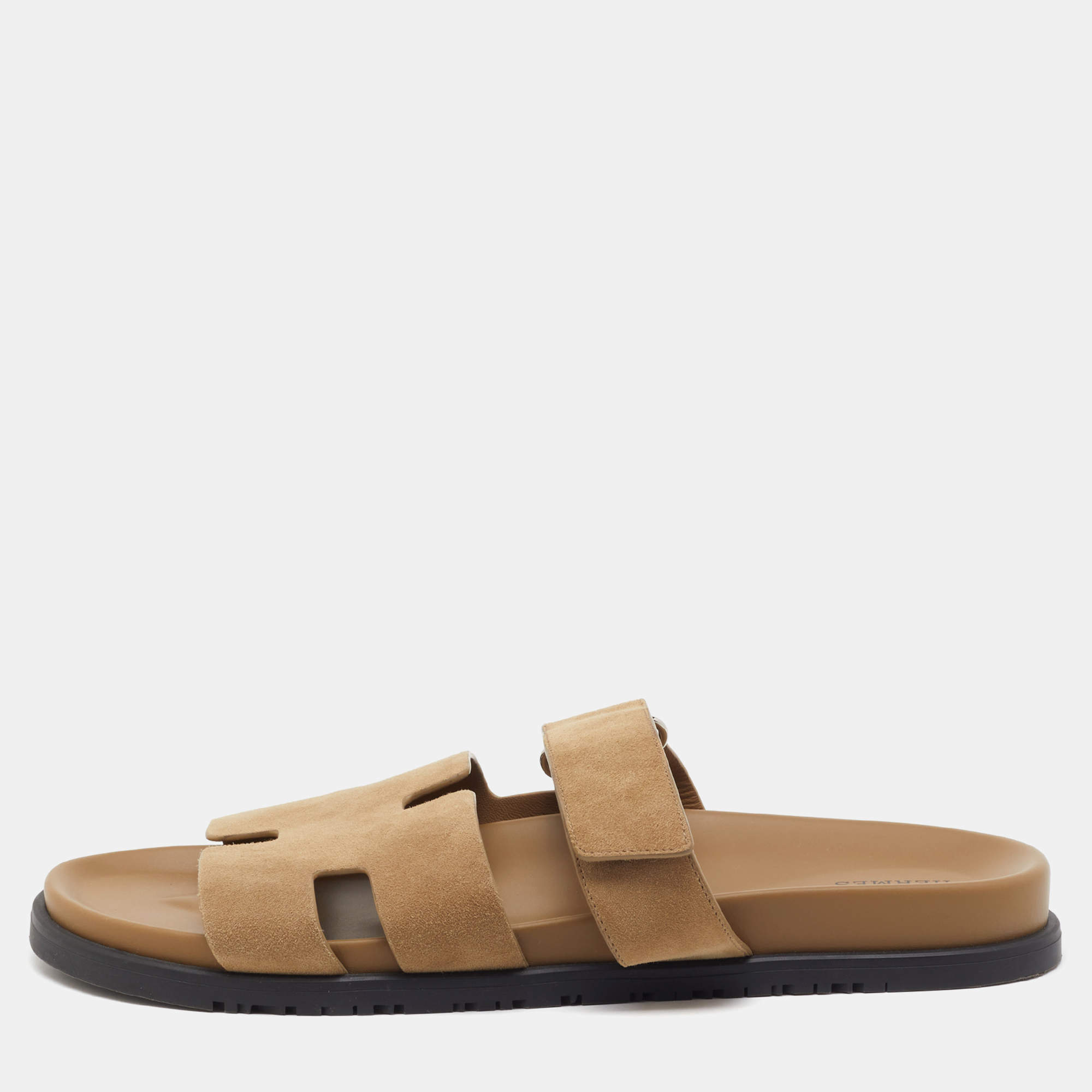 Pre Owned صندل هيرميس شيبر جلد وزخرفة شامواه بيج مقاس 46