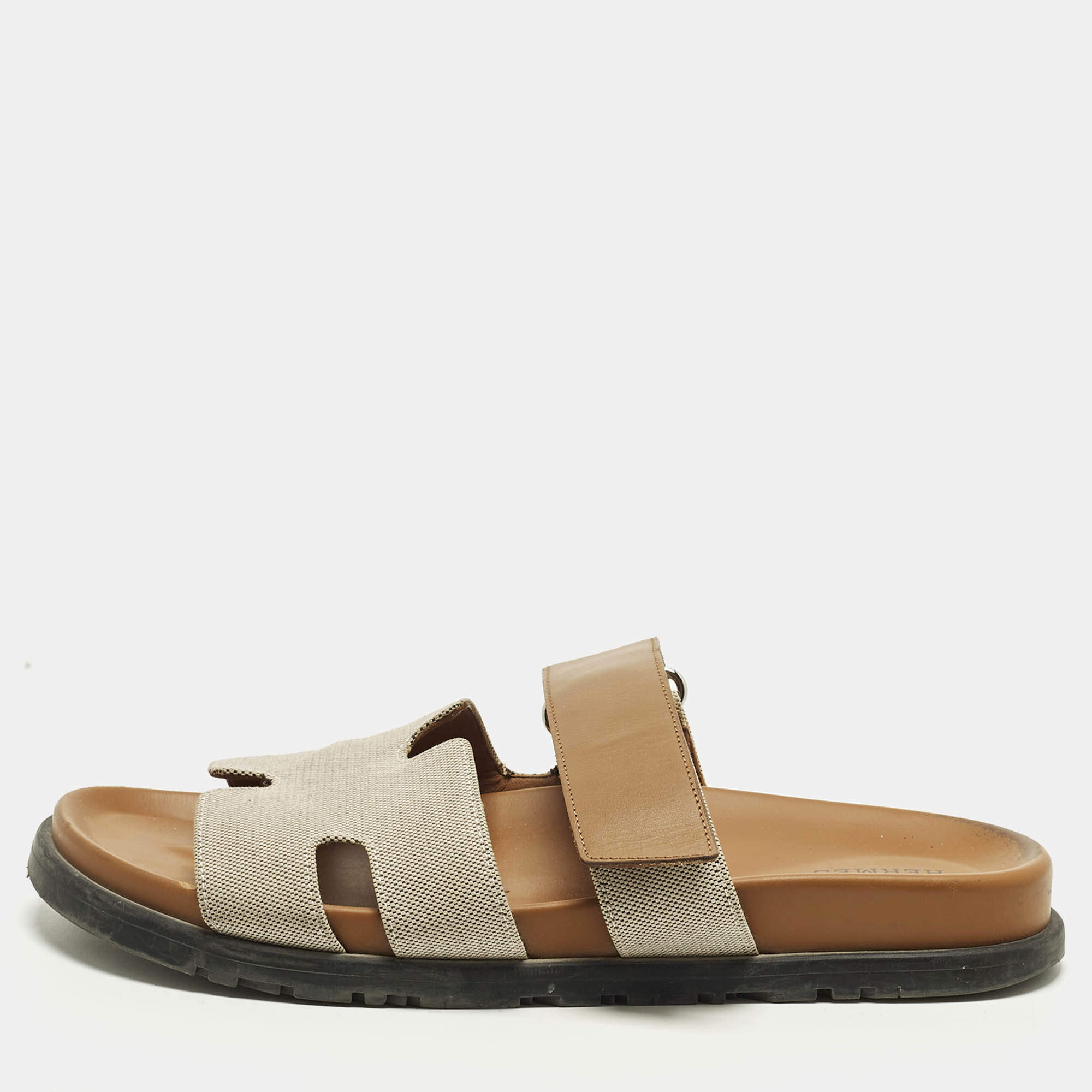 مملوكة مسبقًا Hermes Chypre Size 40.5 Beige/Tan Canvas and Leather Flat Slide