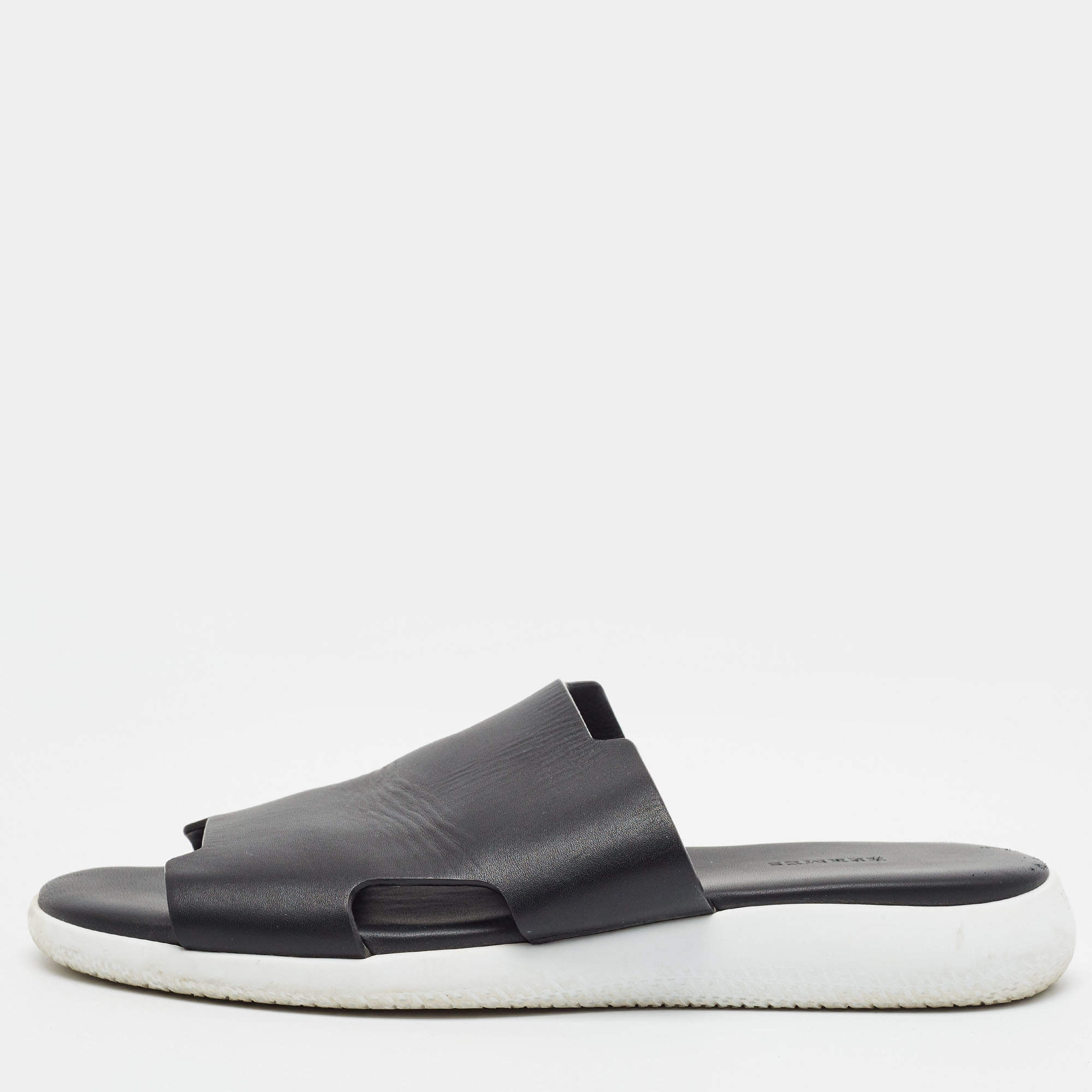 Pre Owned Hermes Embeleme Size 43.5 Black Leather Flat Sandals