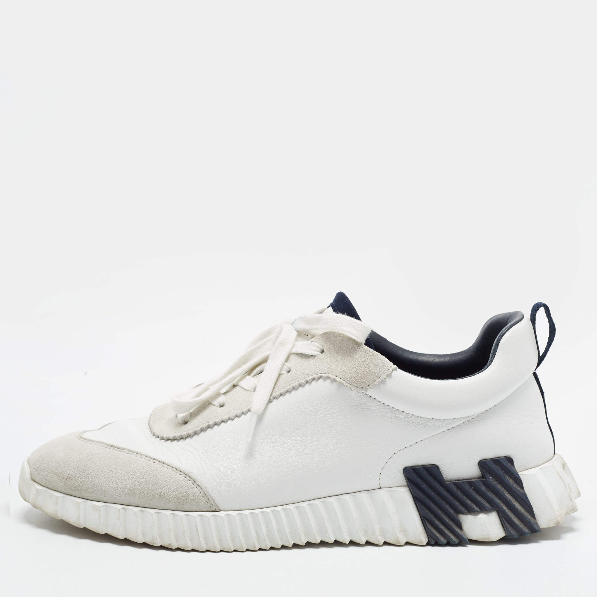 مملوكة مسبقًا Hermes Bouncing Size 44.5 White/Grey Leather and Suede Lace Up Sneakers