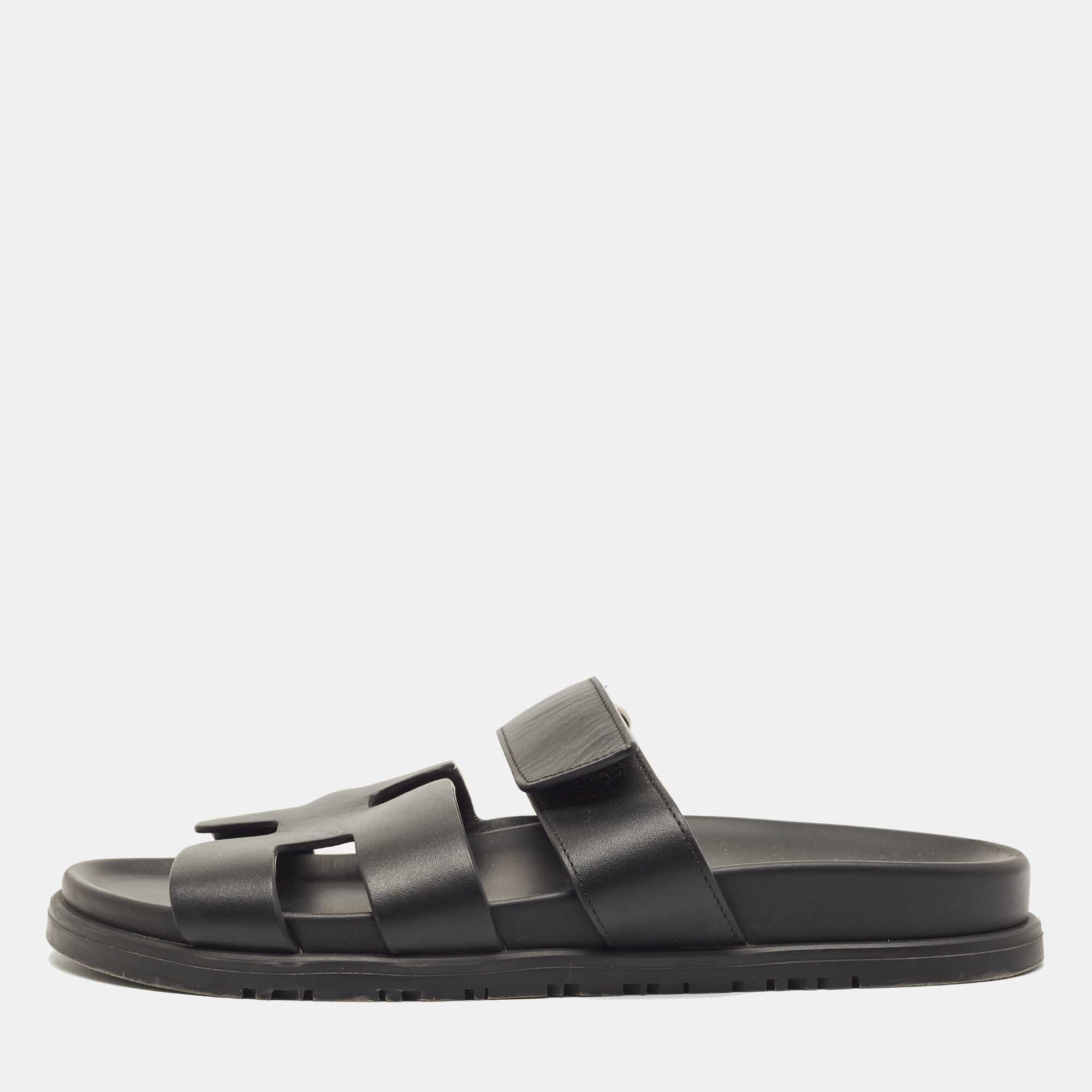 Pre Owned Hermes Black Leather Chypre Sandals Size 38