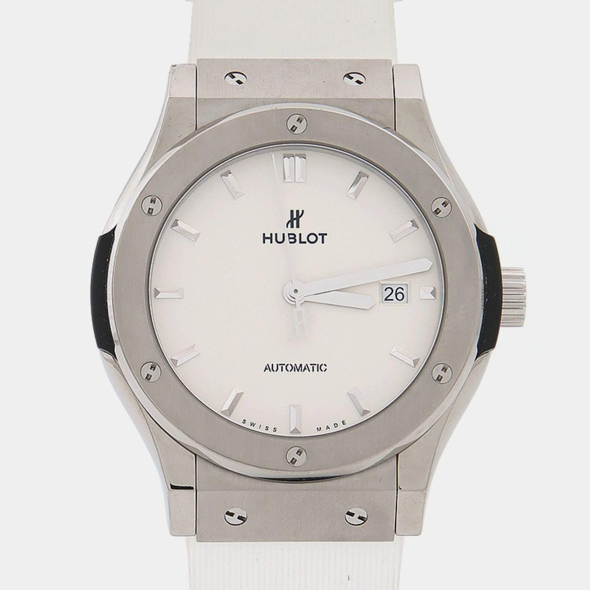 Pre Owned Hublot Classic Fusion 542.NX.2611.LR Automatic Titanium Men's Wristwatch 42 mm