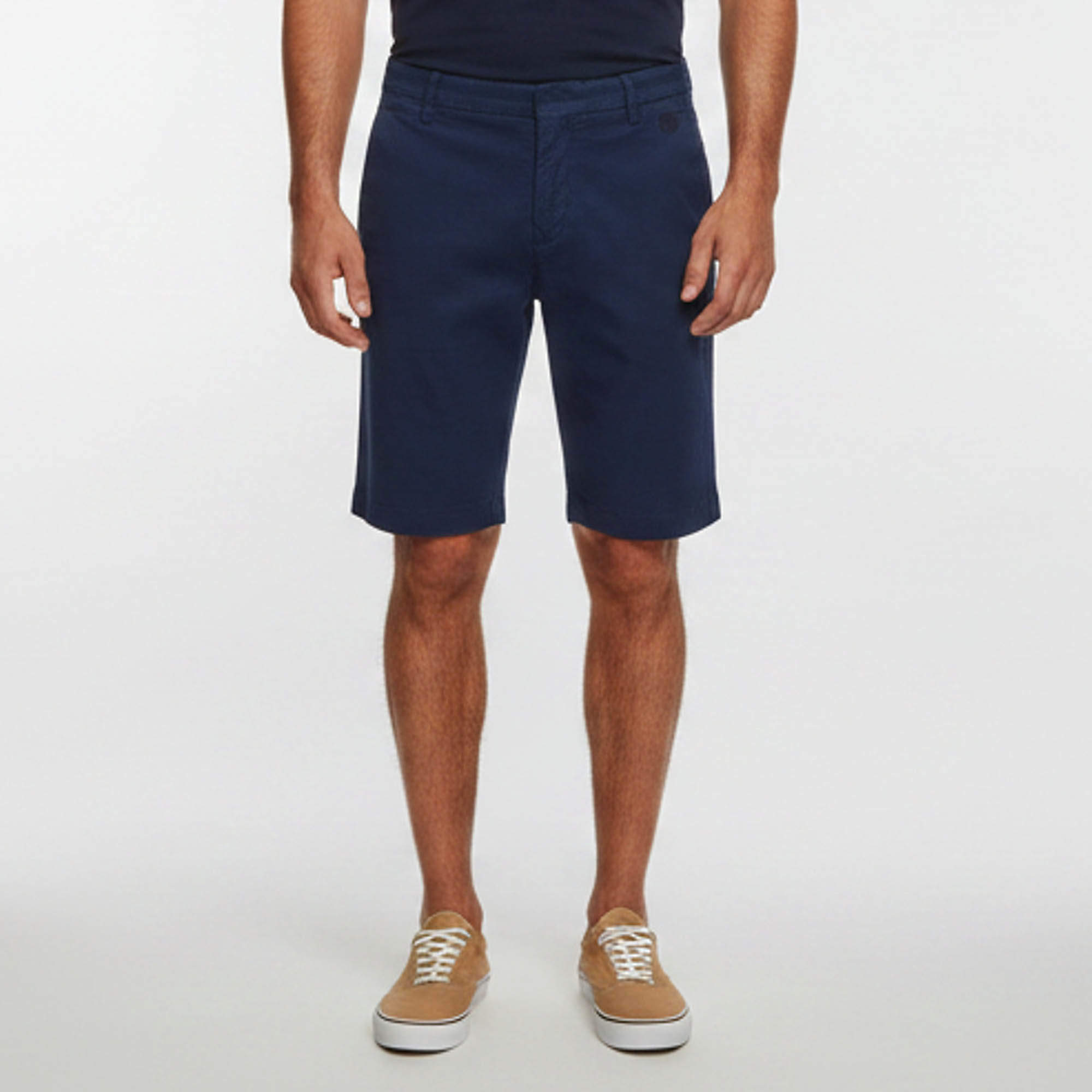Pre Owned Kenzo Blue Tiger Embroidered Cotton Gabardine Shorts M
