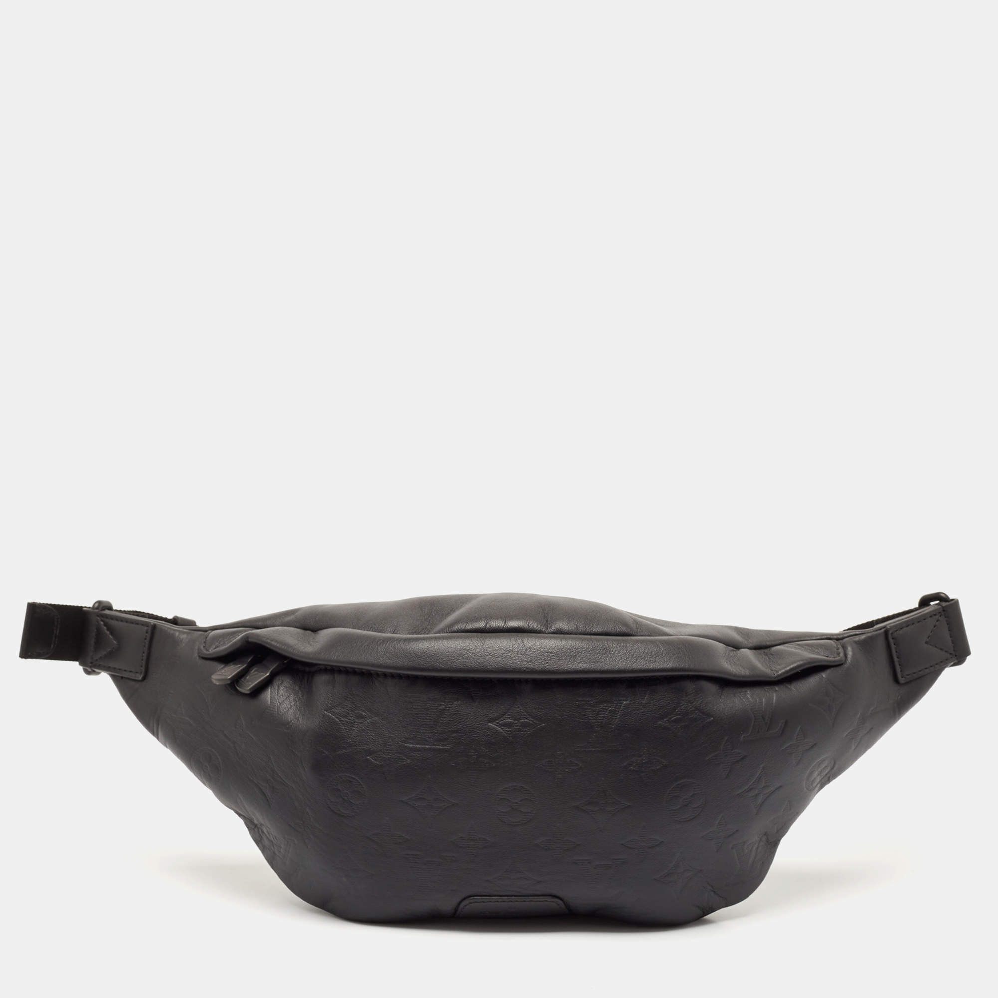Louis Vuitton Black Monogram Shadow Leather Discovery GM Bumbag