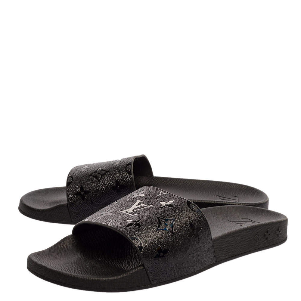 Louis Vuitton Black Rubber Monogram Waterfront Slide Sandals Size 42 Louis  Vuitton