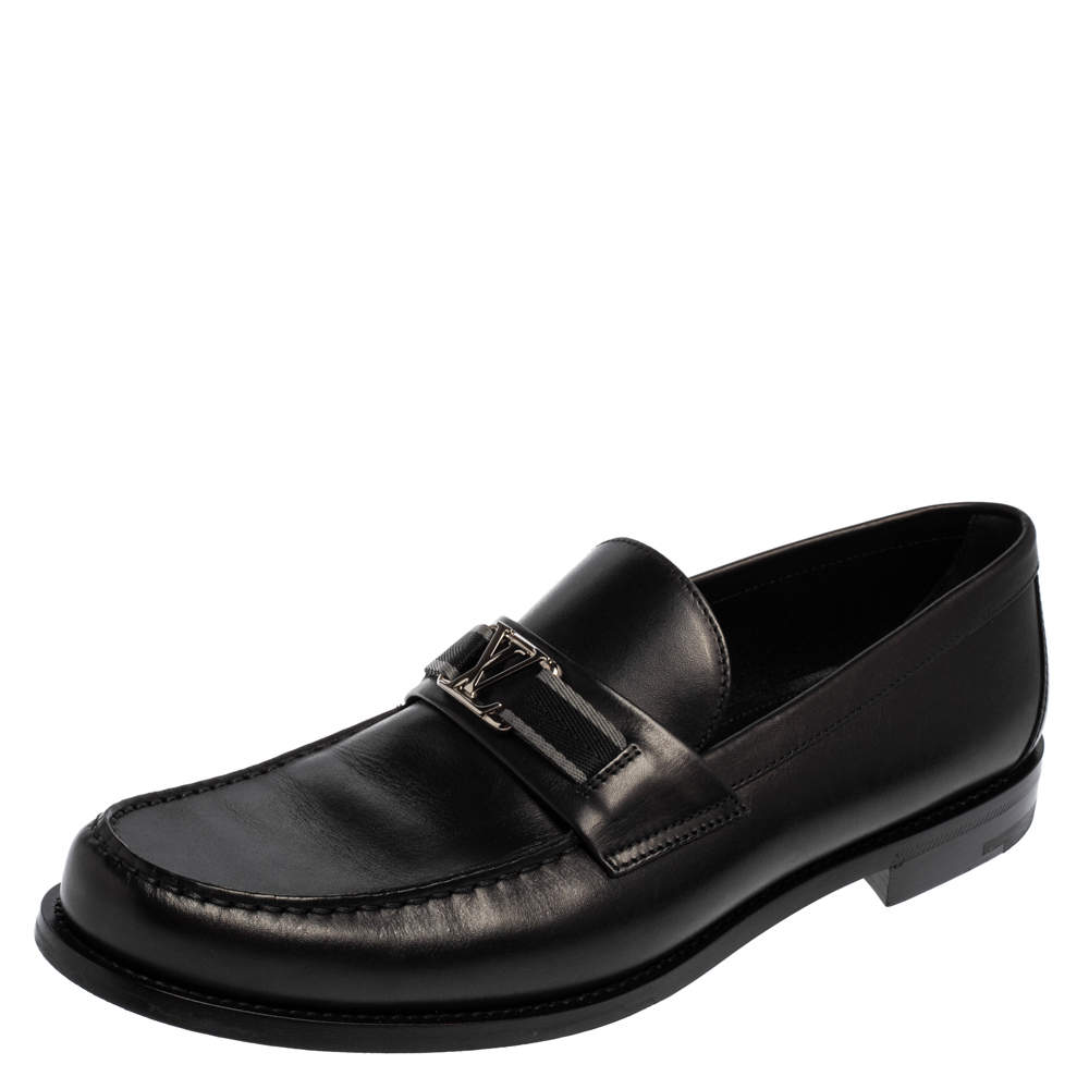 مملوكة مسبقًا Louis Vuitton Black Leather Montaigne Loafers Size 44