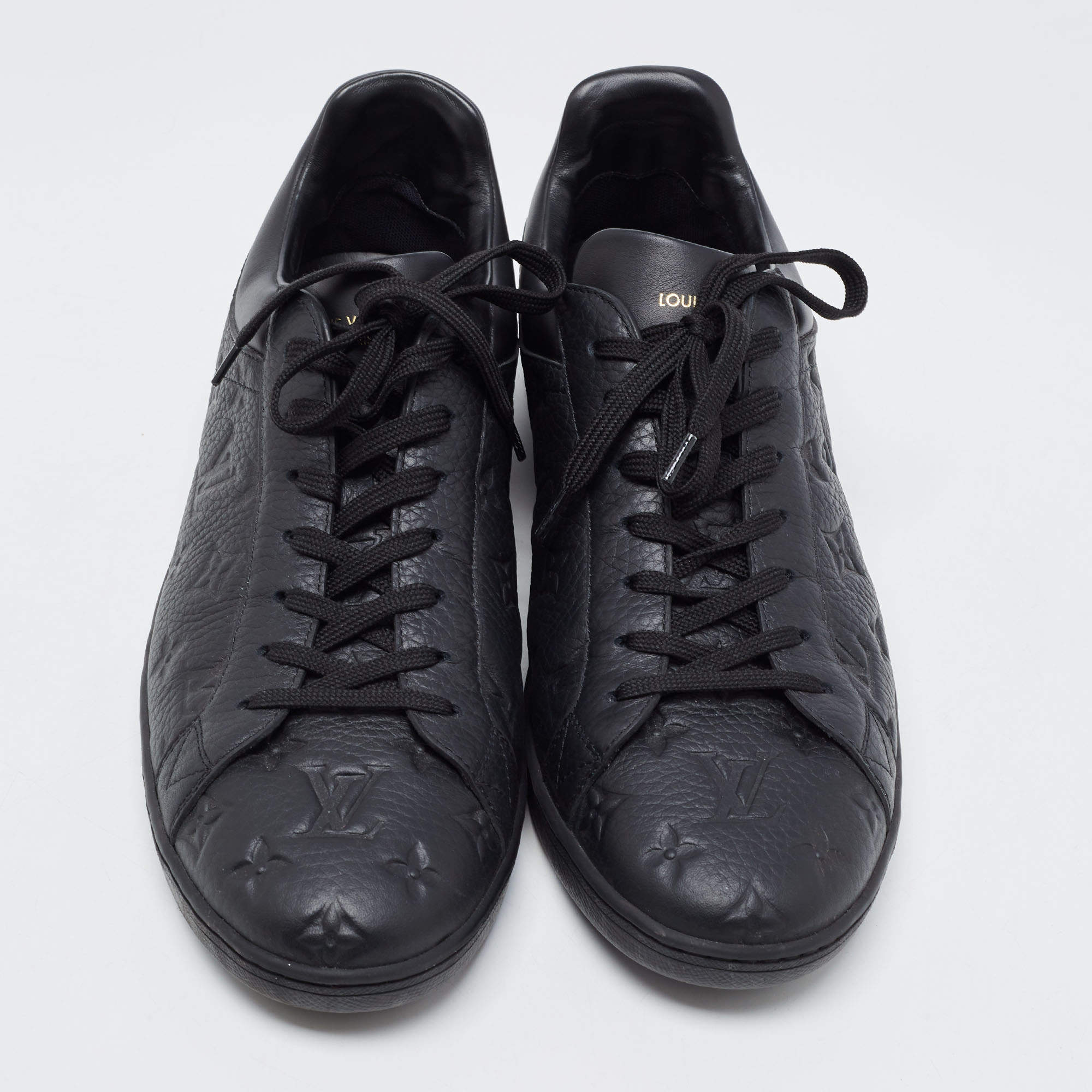 Luxembourg leather low trainers Louis Vuitton Black size 41.5 EU in Leather  - 32261590