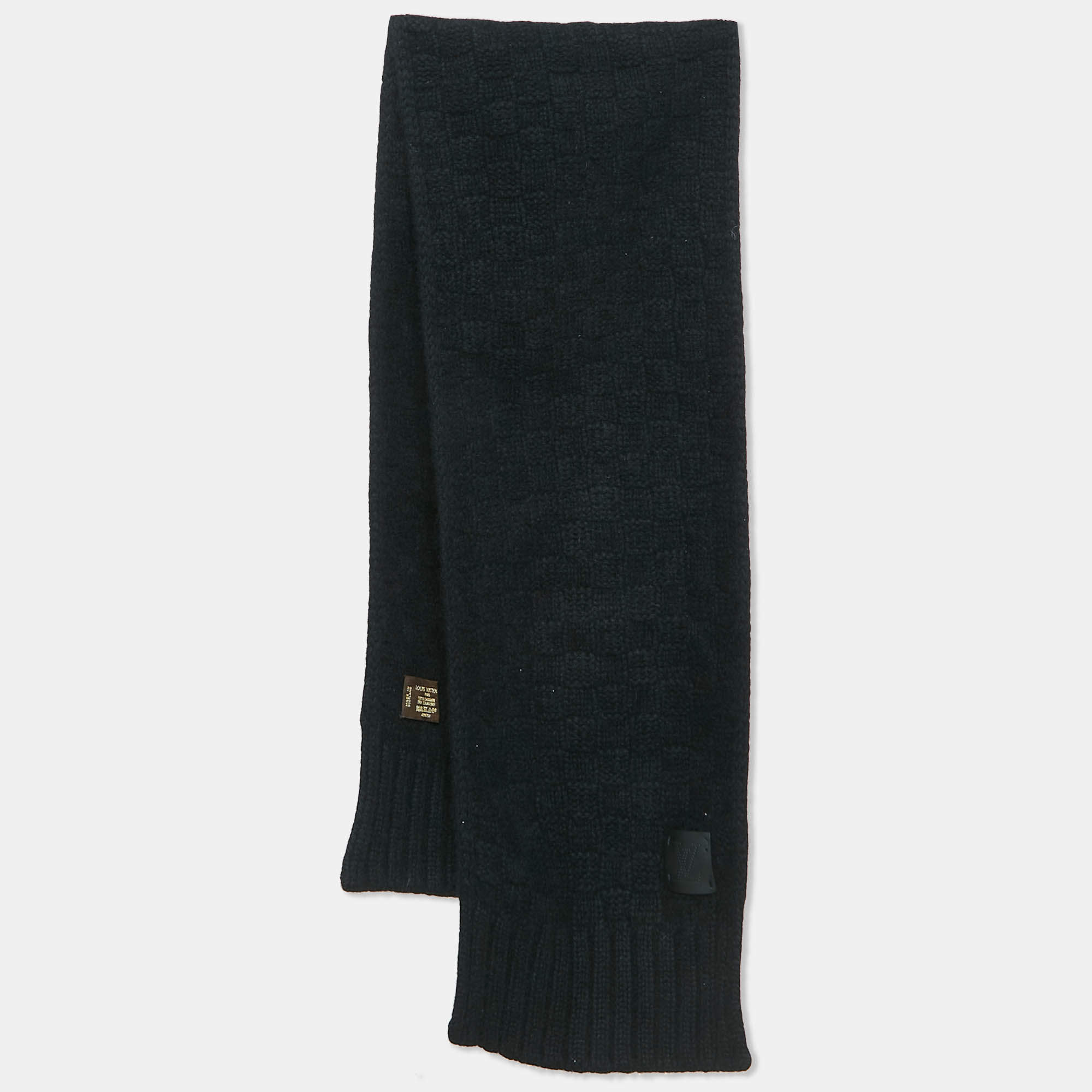 Pre Owned Louis Vuitton Black Damier Cashmere Knit Scarf