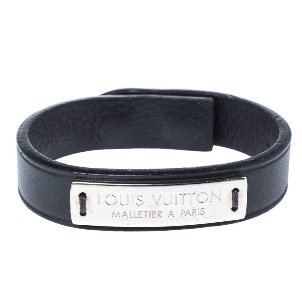 Louis Vuitton Black Leather Press It Bracelet 19 cm