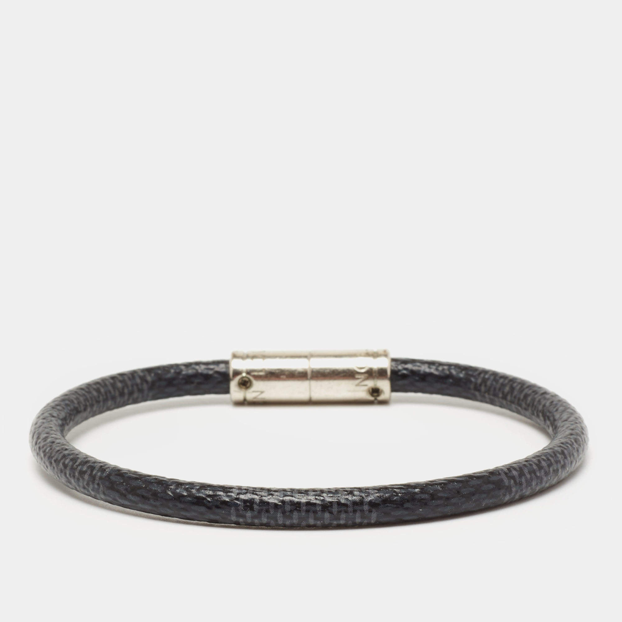 Louis Vuitton keep it bracelet Size 17 BC0137 Damier Canvas Barely Worn