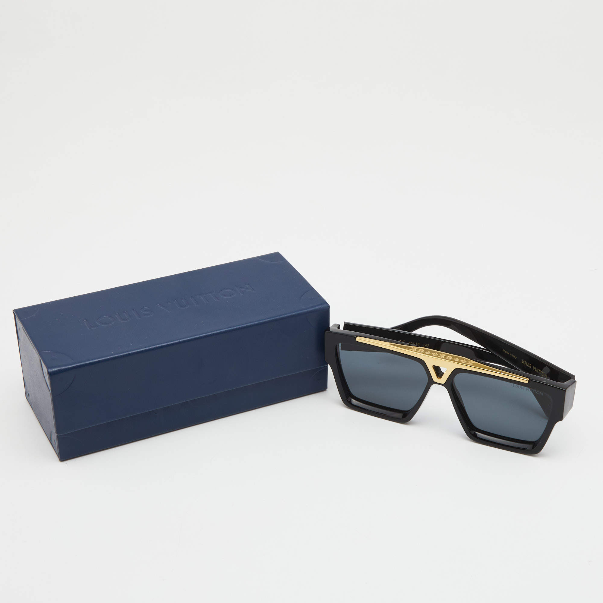 Millionaire sunglasses Louis Vuitton Black in Plastic - 33080016