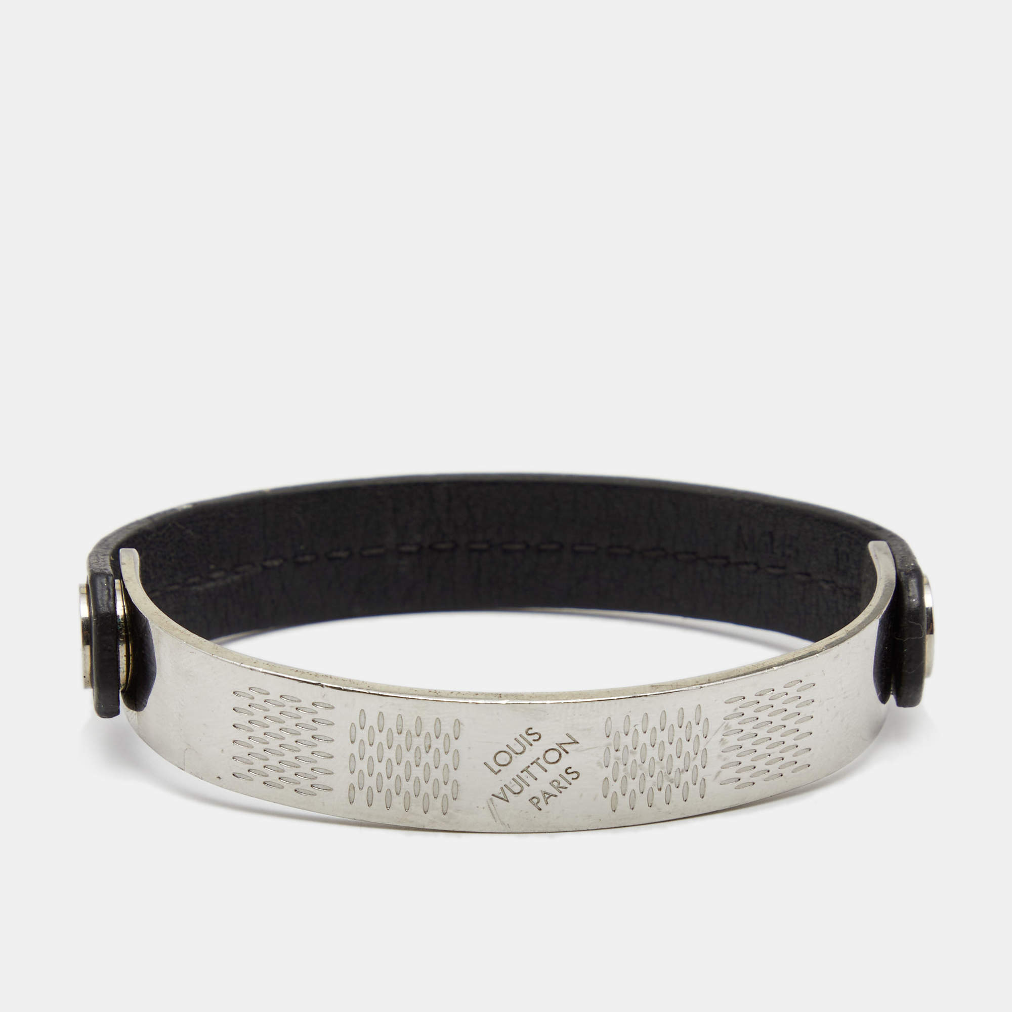 Pre Owned Louis Vuitton Curve it Leather Silver Tone Bracelet