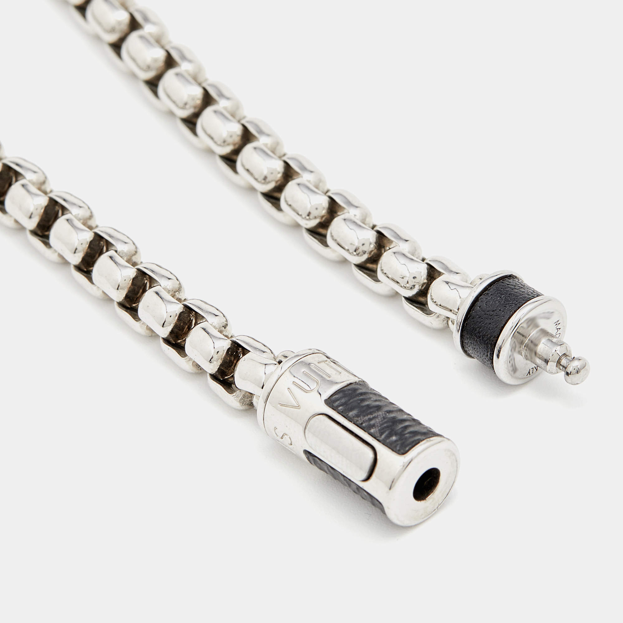 LOUIS VUITTON Monogram Chain Bracelet Silver 1127078