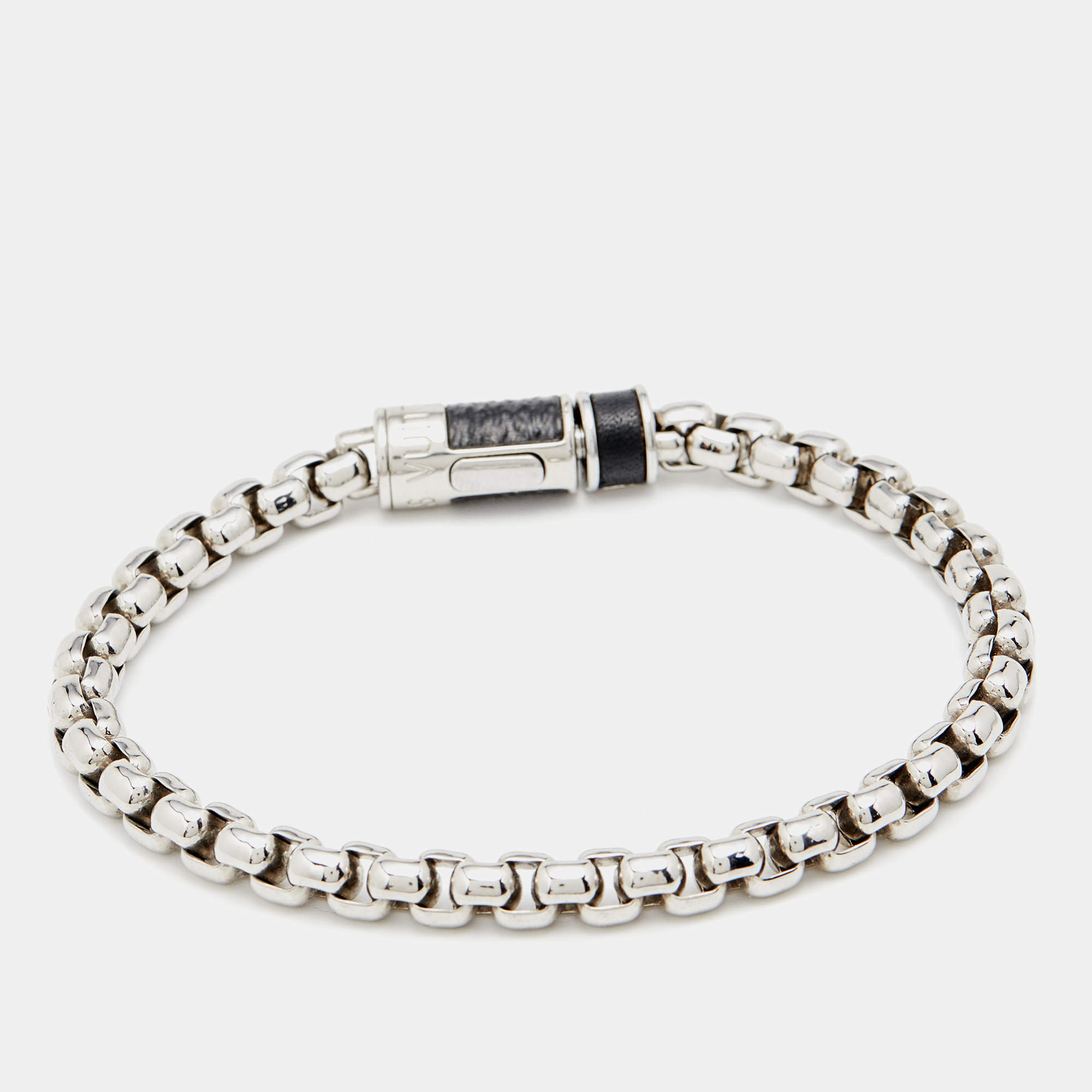Louis Vuitton Monogram Chain Bracelet Grey Metal & Monogram Canvas. Size L
