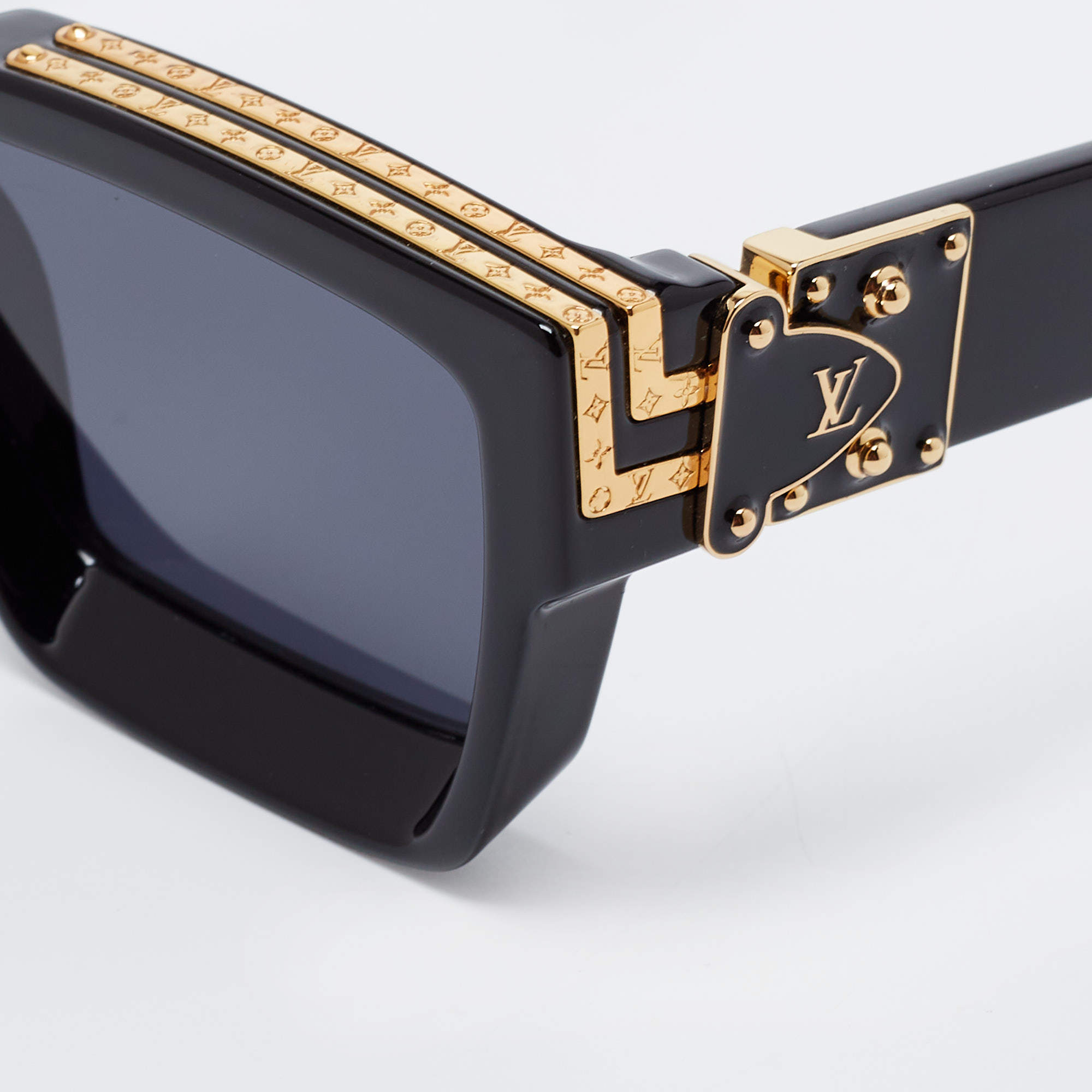 Louis Vuitton Black Z1165E 1.1 Millionaires Square Sunglasses Louis Vuitton  | The Luxury Closet