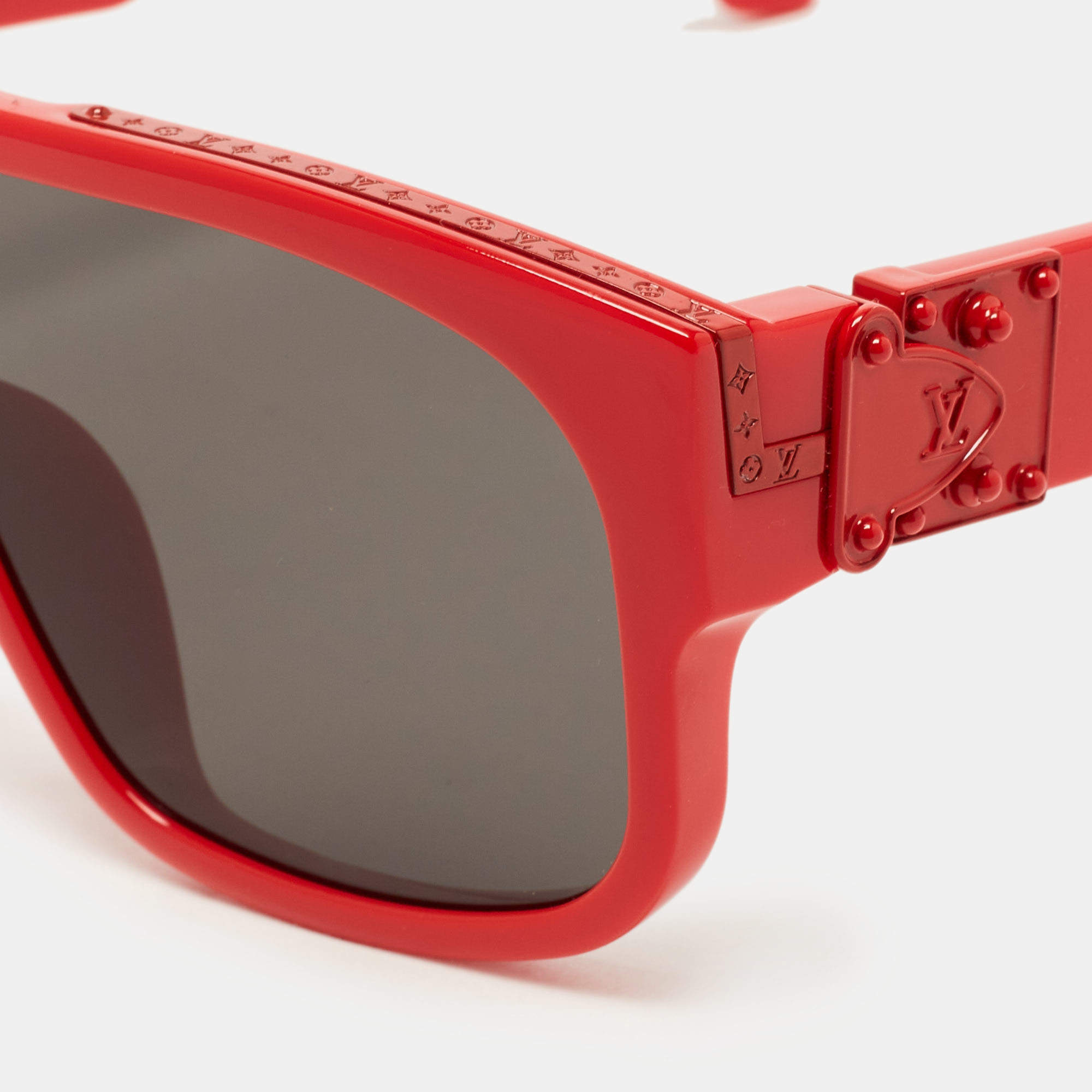 Louis Vuitton Red 1.1 Millionaires Mask Shield Sunglasses For Sale at  1stDibs