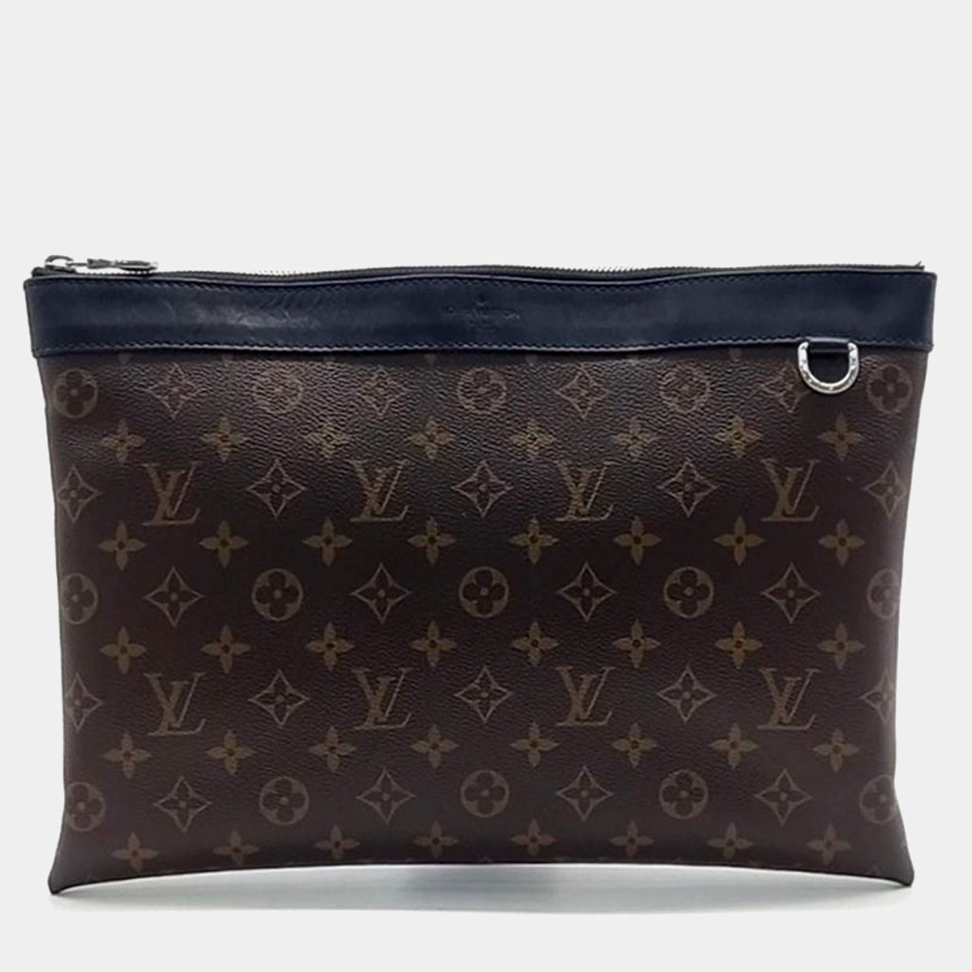 Louis Vuitton Macassar Discovery Pochette GM