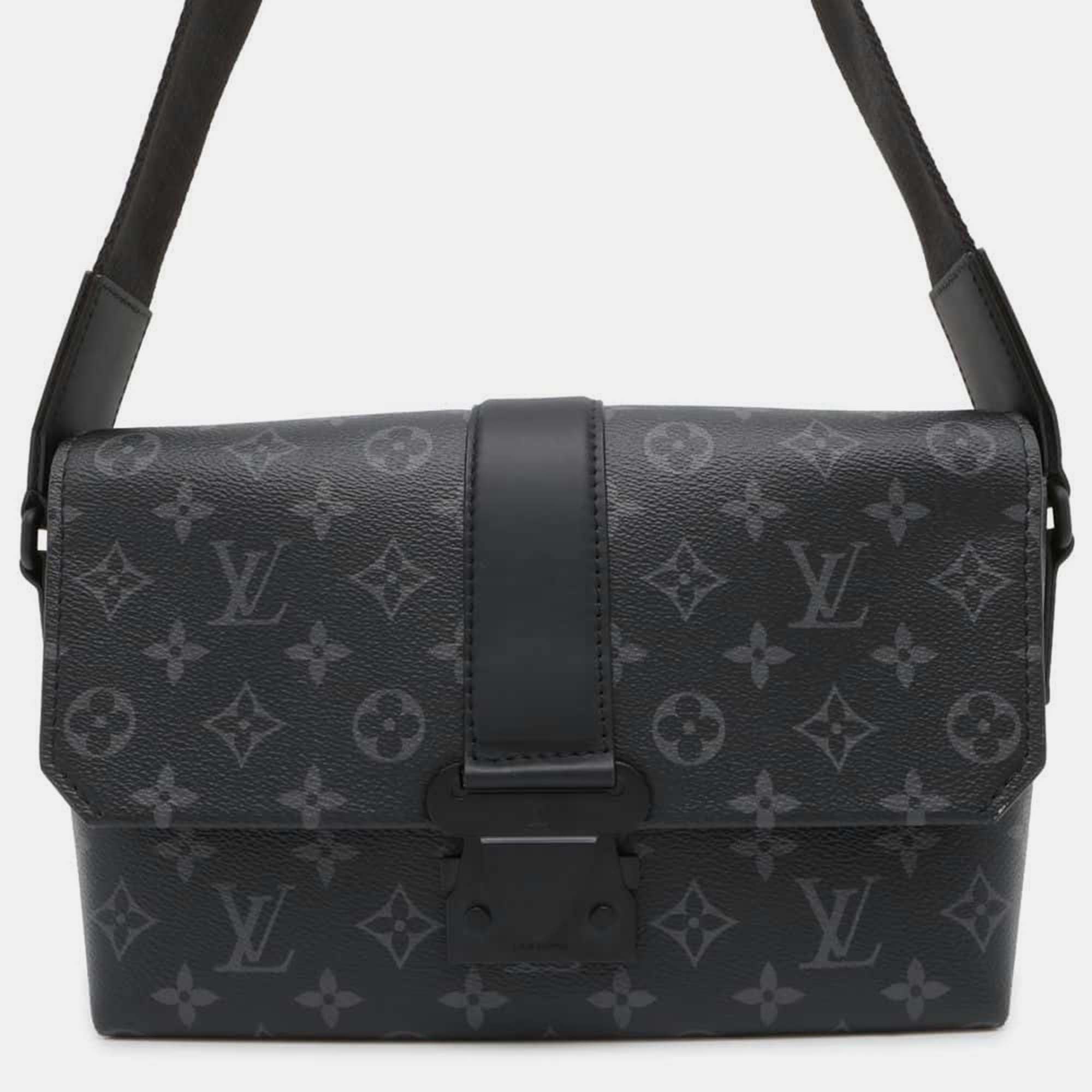 Louis Vuitton Black Monogram Eclipse S Cape Messenger