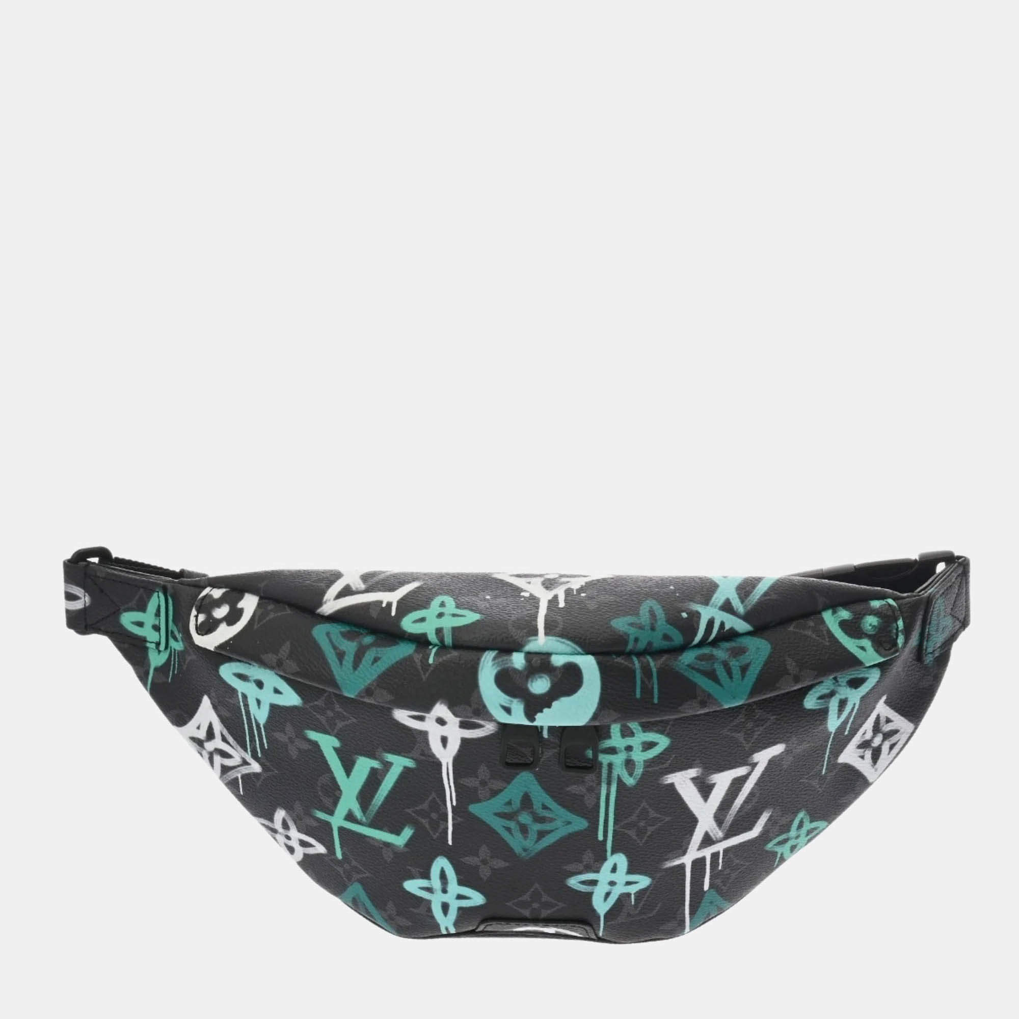 Louis Vuitton Monogram Eclipse Discovery Bum Bag Pm Graffiti Design Black Canvas Body